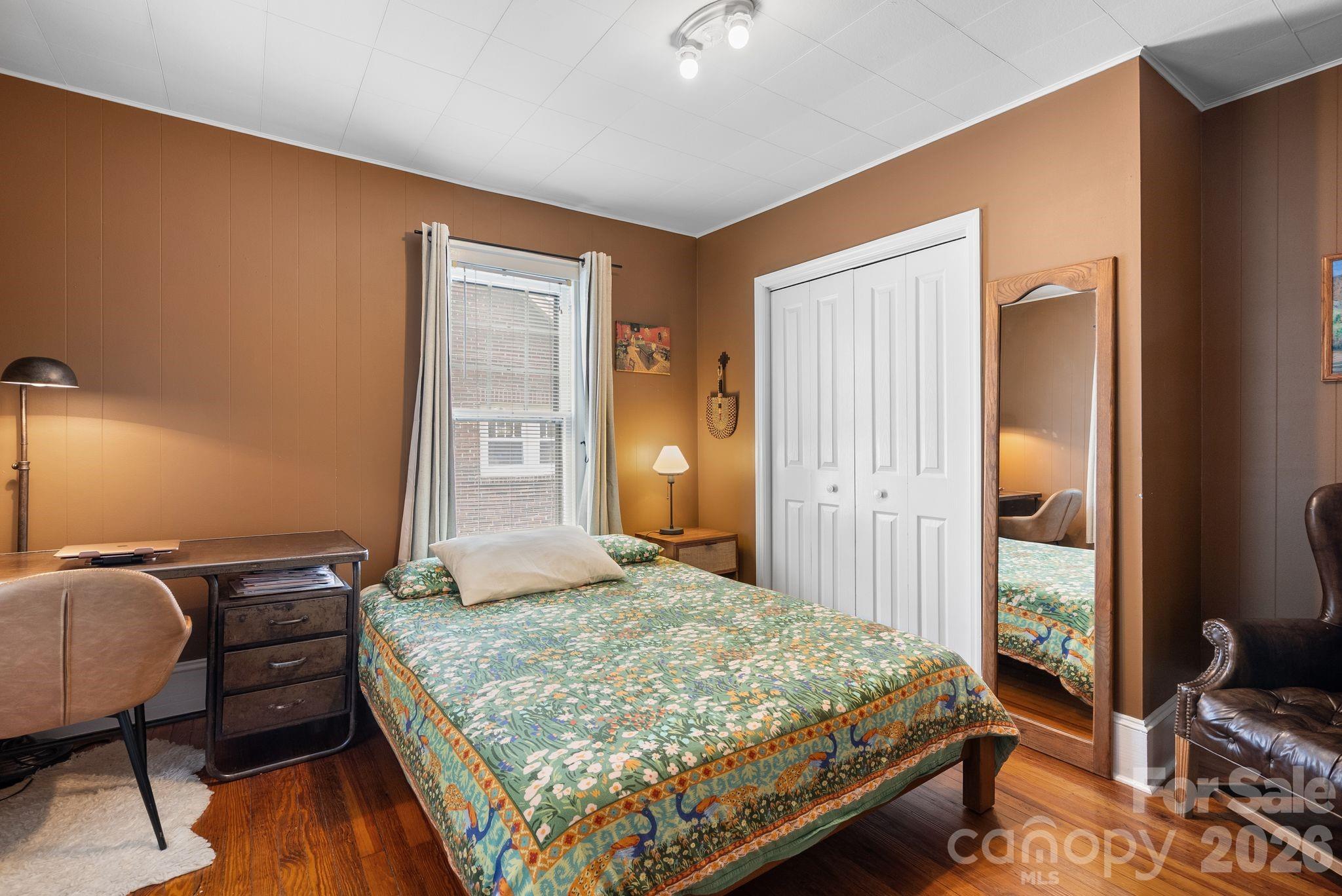 60 Annandale Avenue — Asheville