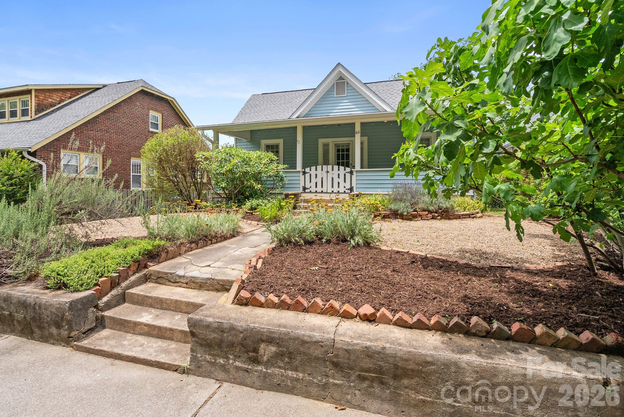 60 Annandale Avenue — Asheville
