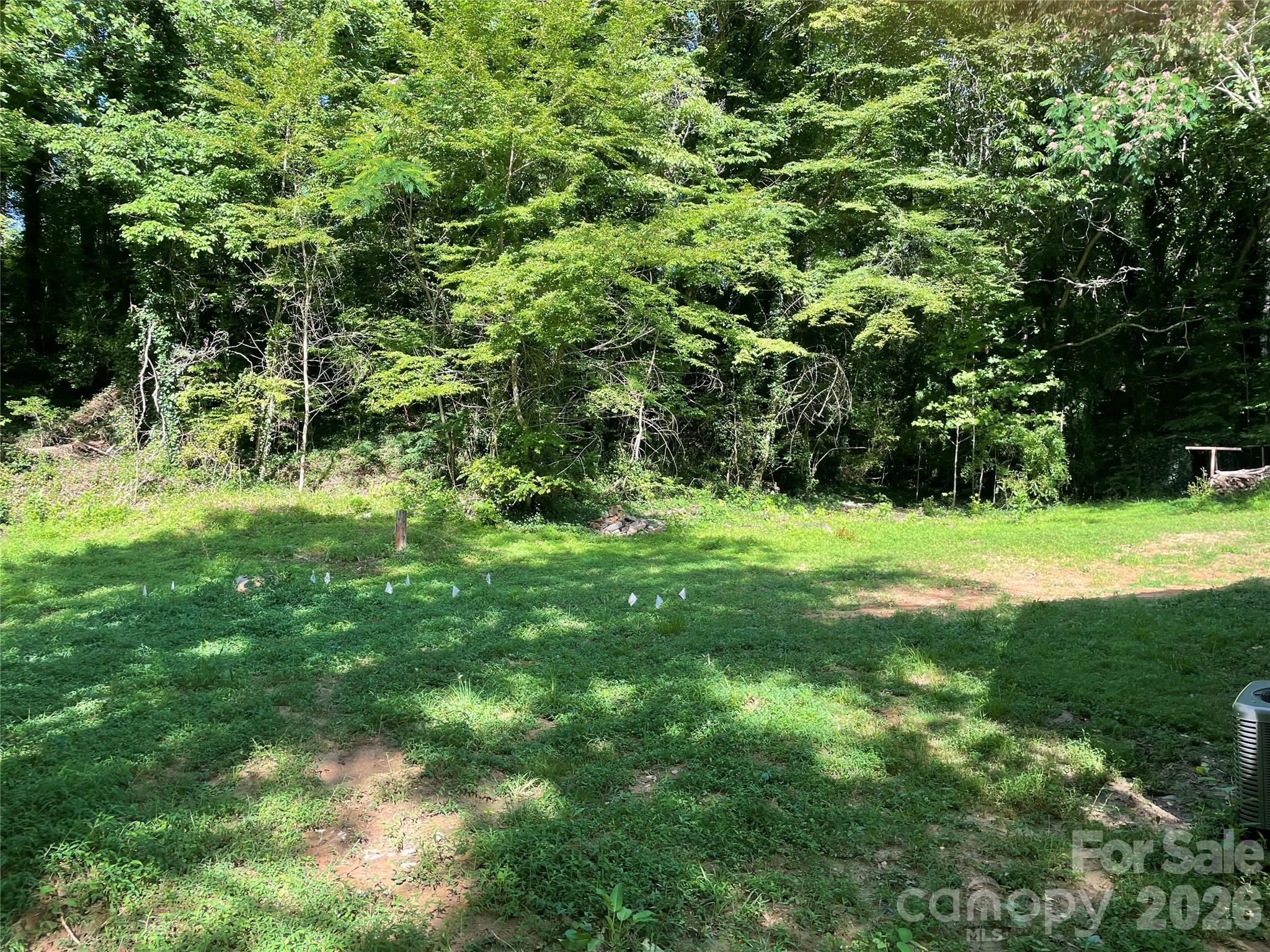 2379 Indian Grave Road — Lenoir