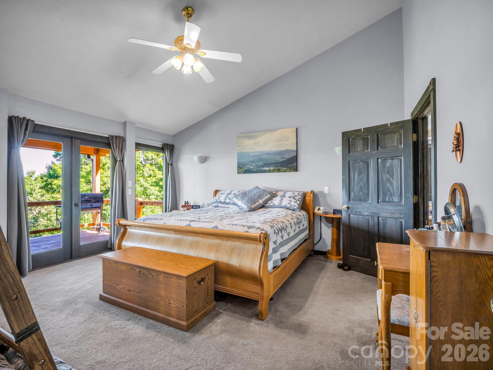 1025 Jeter Mountain Road — Penrose