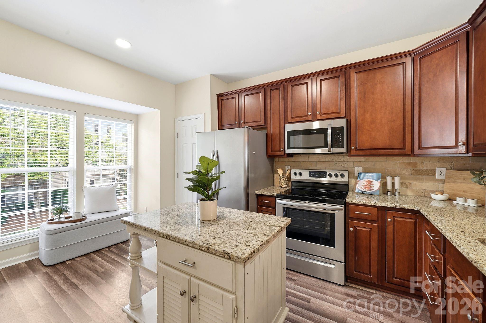 11712 Fiddlers Roof Lane — Charlotte