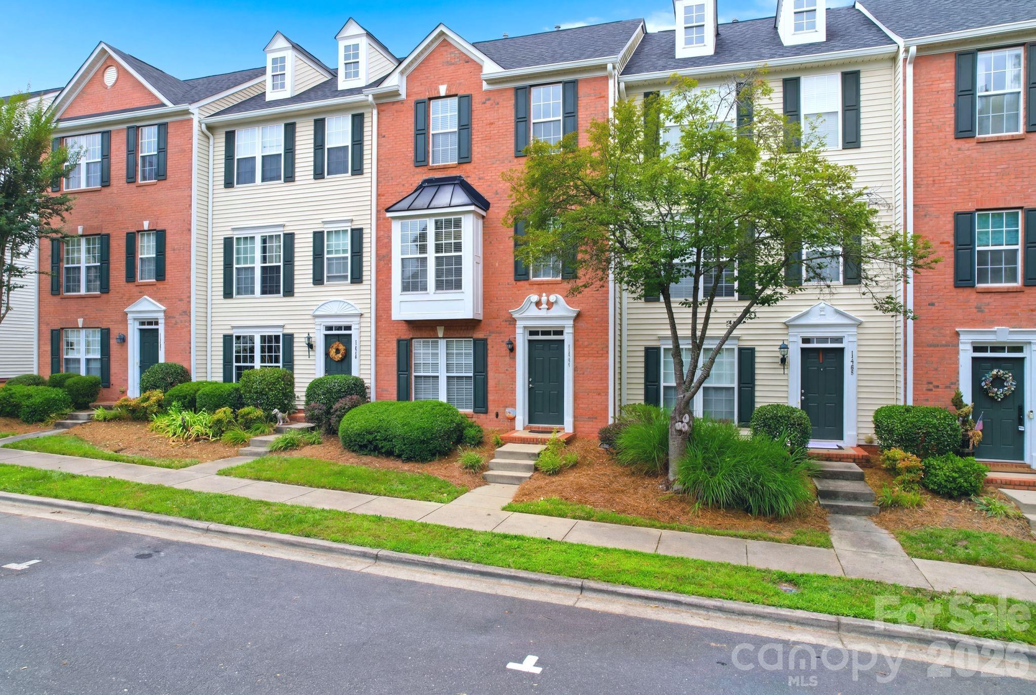 11712 Fiddlers Roof Lane — Charlotte