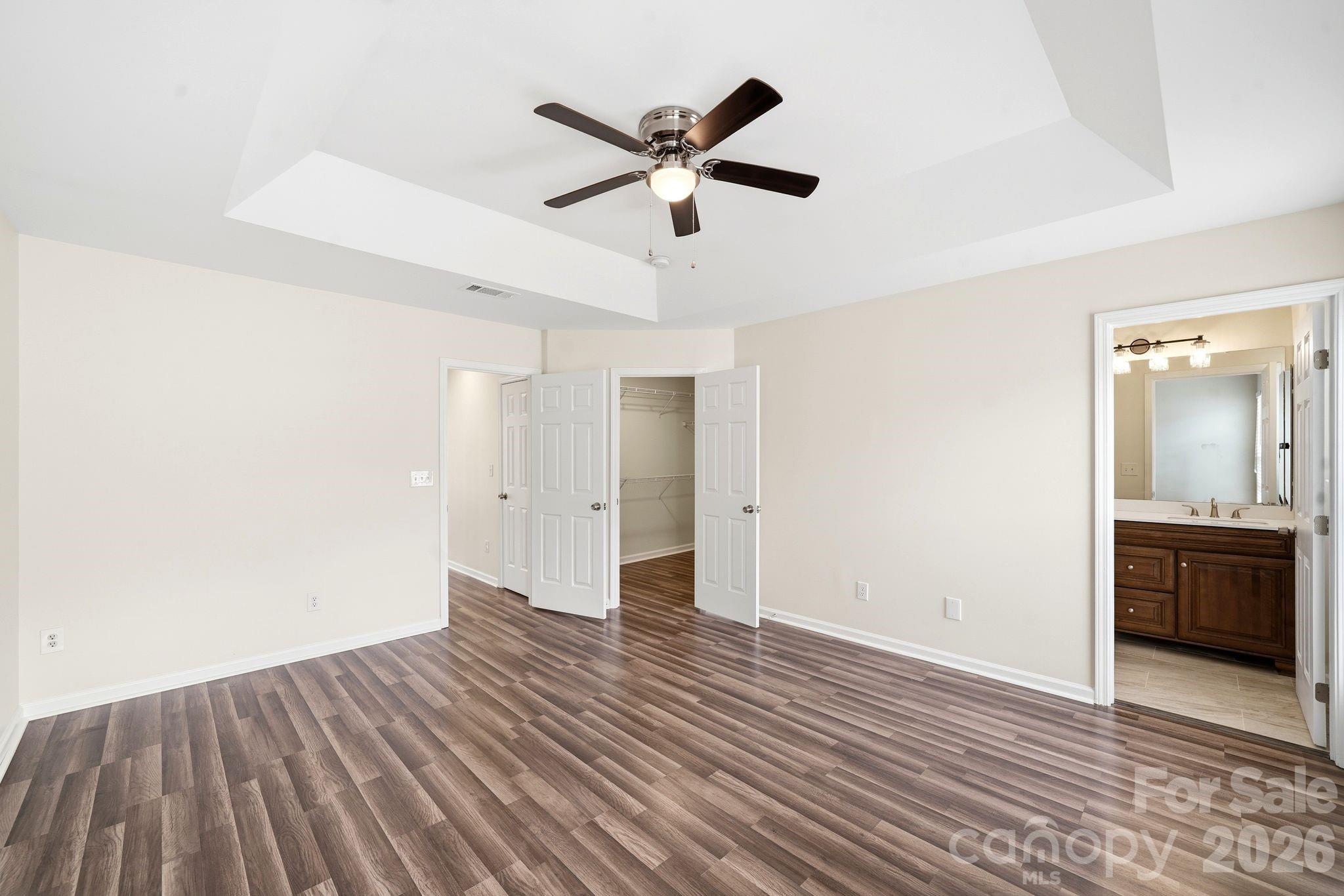 11712 Fiddlers Roof Lane — Charlotte