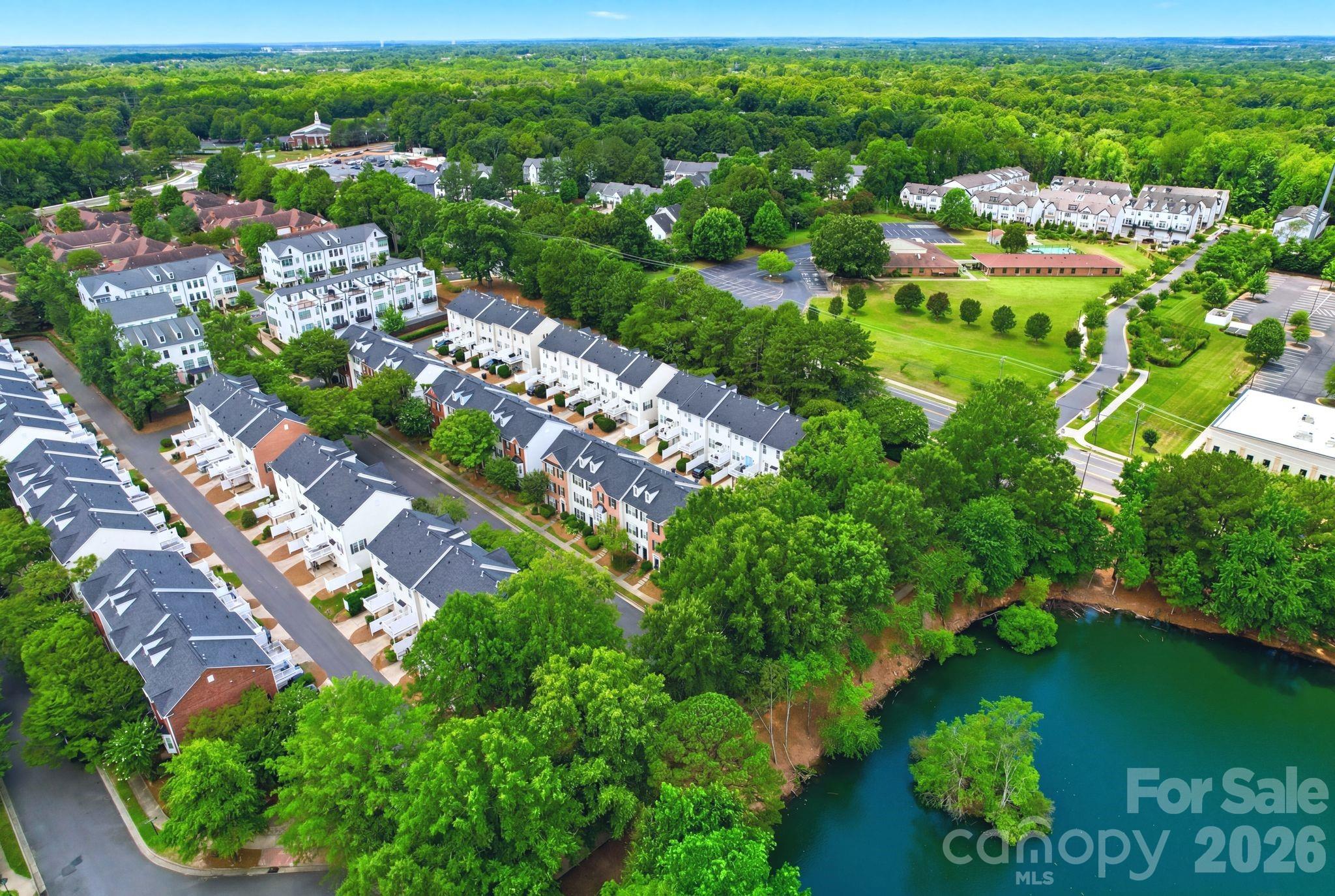 11712 Fiddlers Roof Lane — Charlotte
