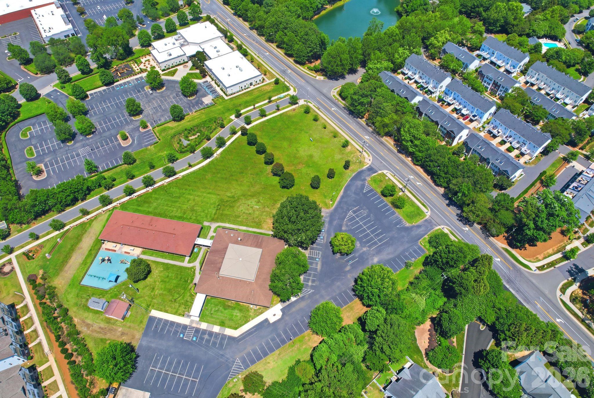 11712 Fiddlers Roof Lane — Charlotte