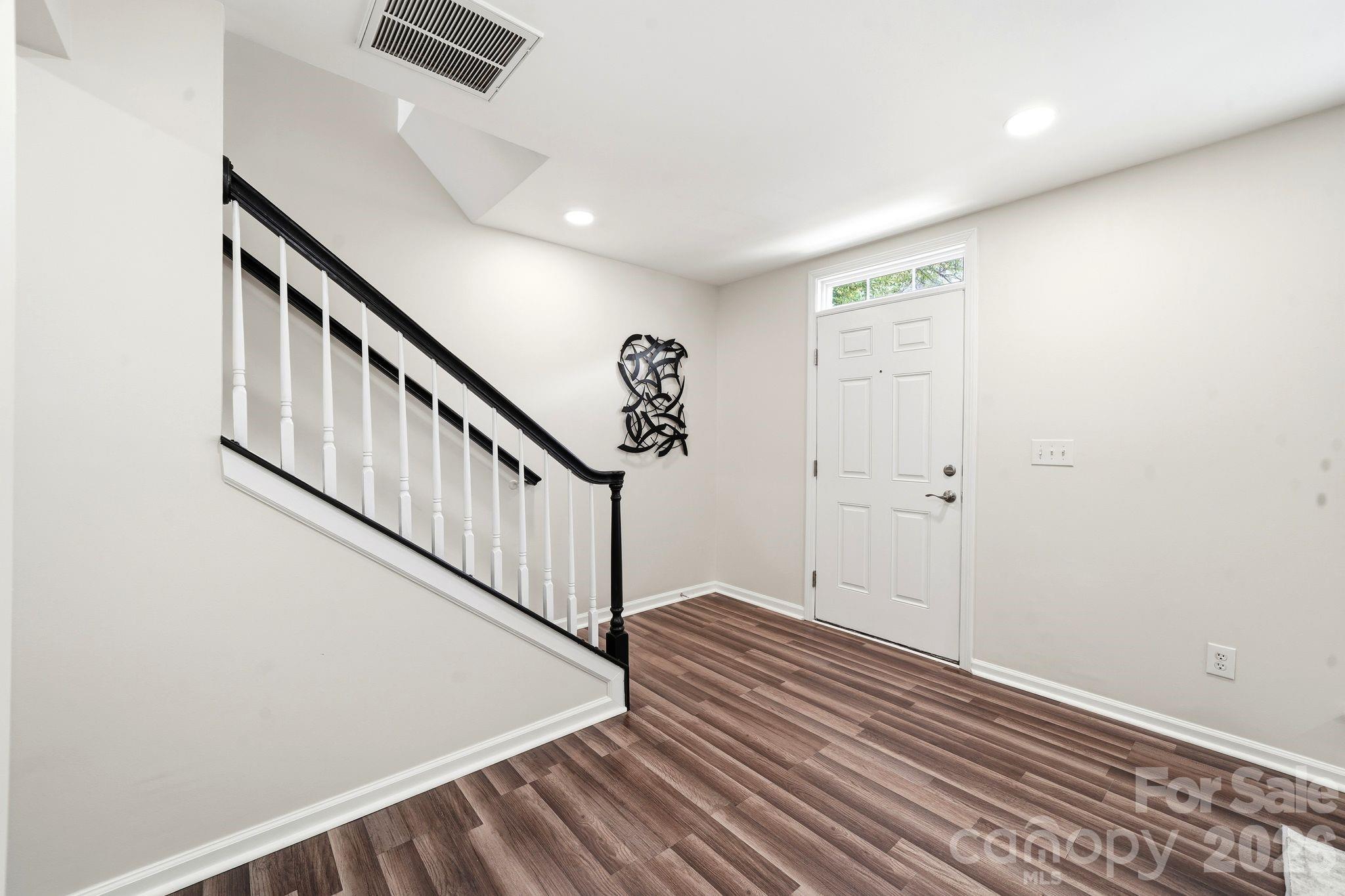 11712 Fiddlers Roof Lane — Charlotte