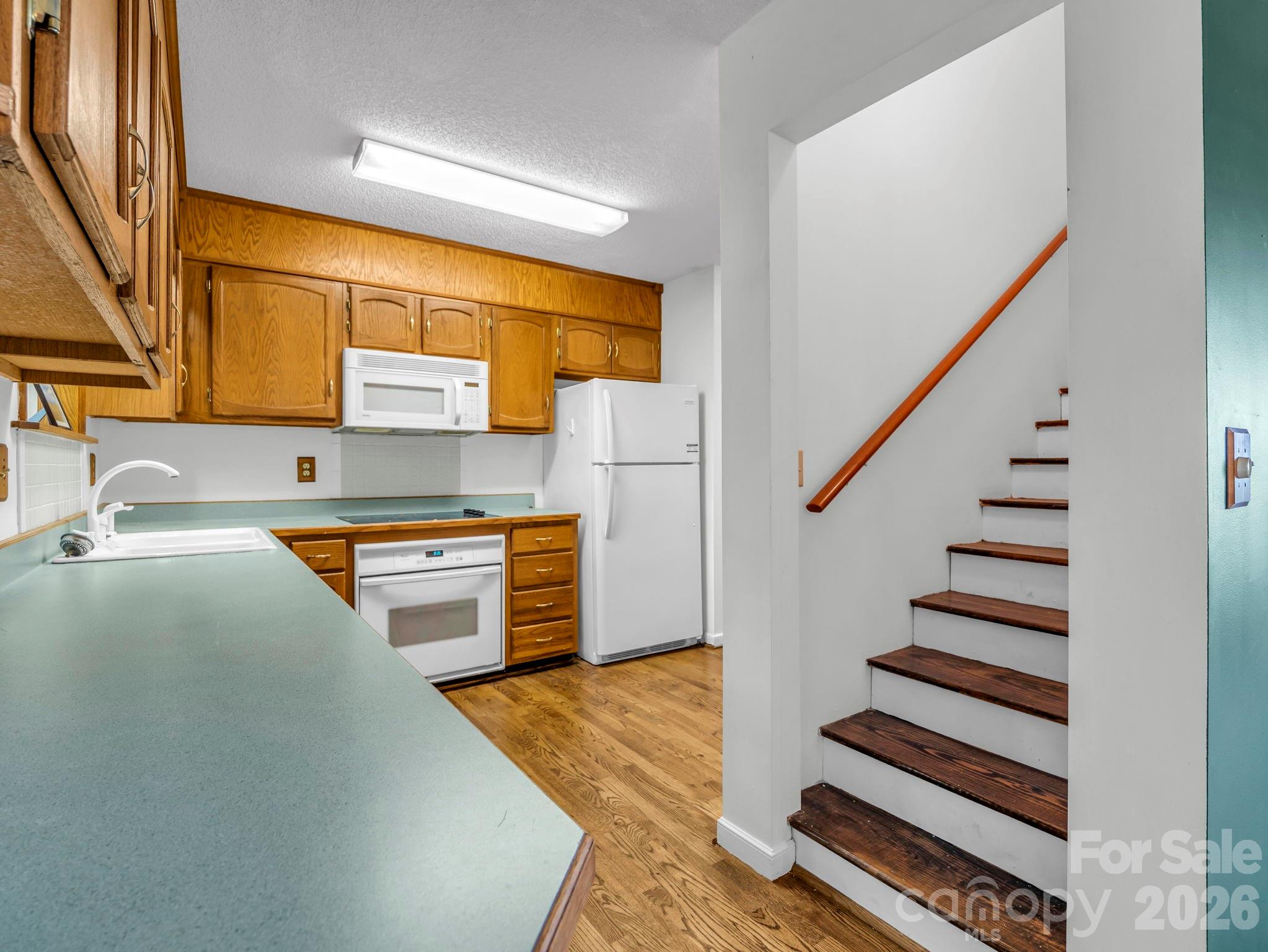 122 Birchwood Drive — Hendersonville