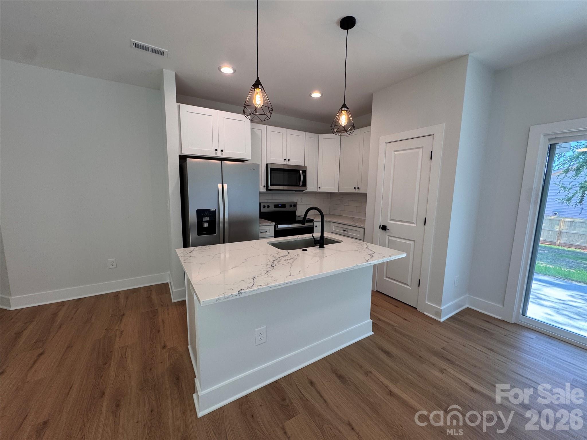1006 John Street — Monroe
