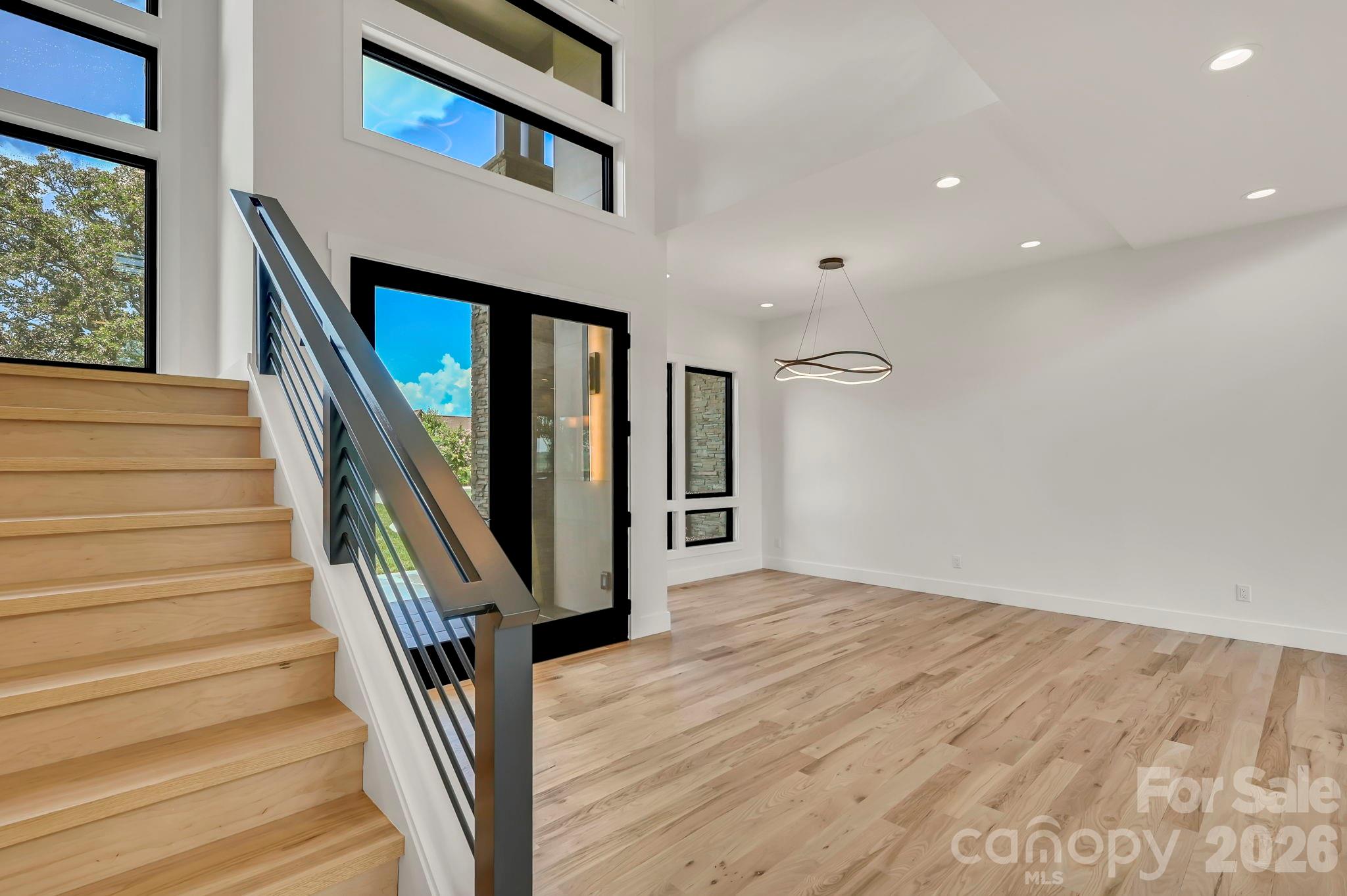 227 Pisgah Ridge Trail — Mills River