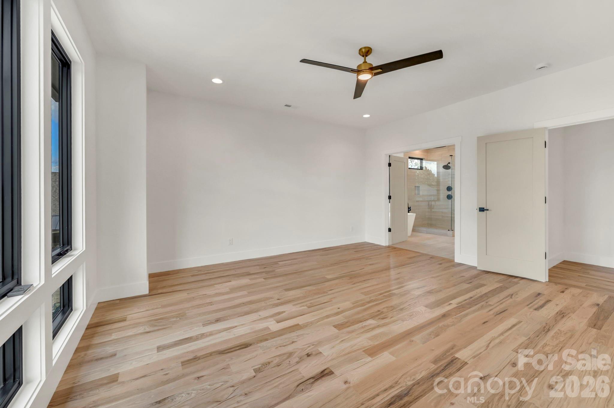 227 Pisgah Ridge Trail — Mills River
