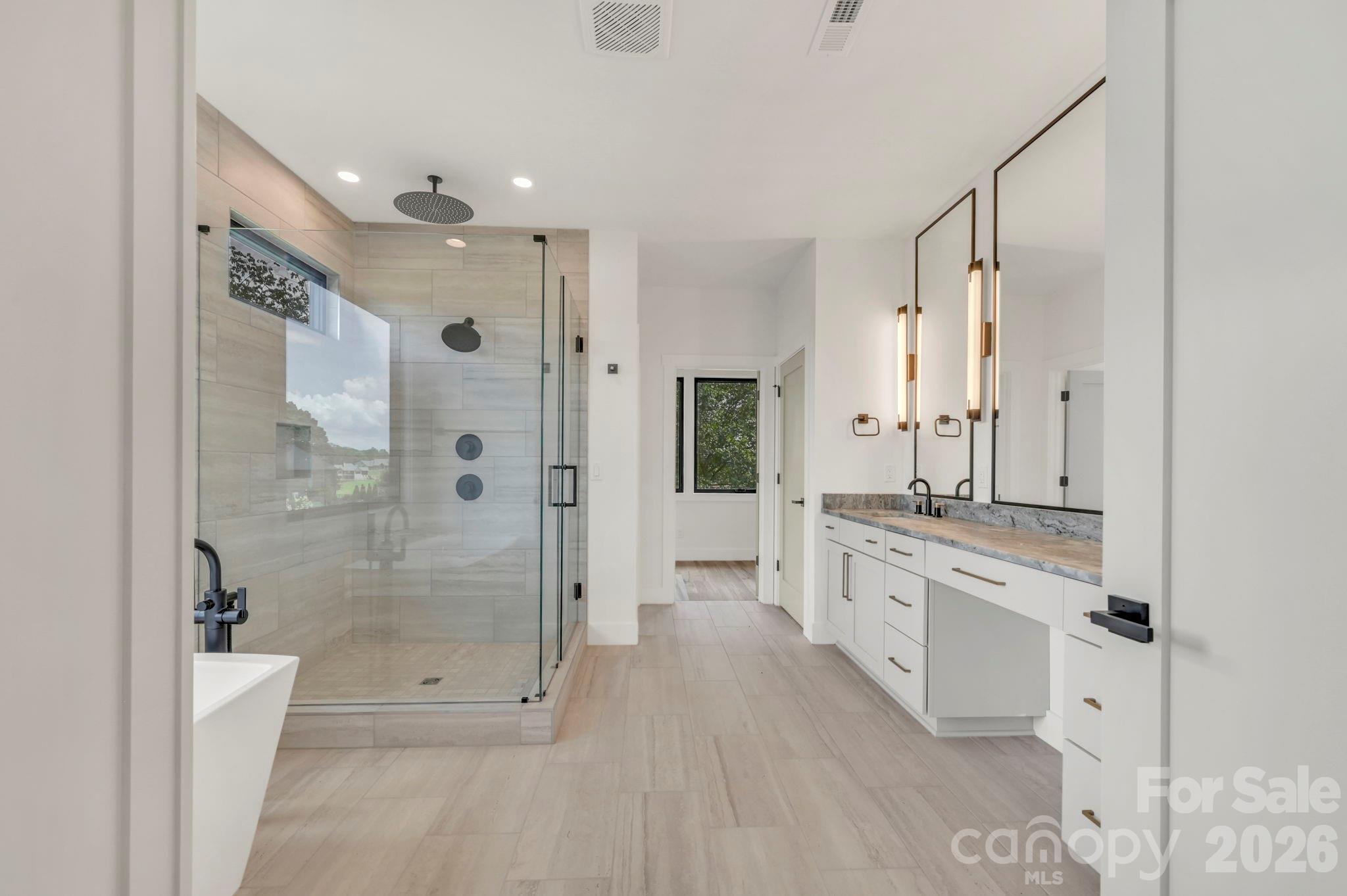 227 Pisgah Ridge Trail — Mills River