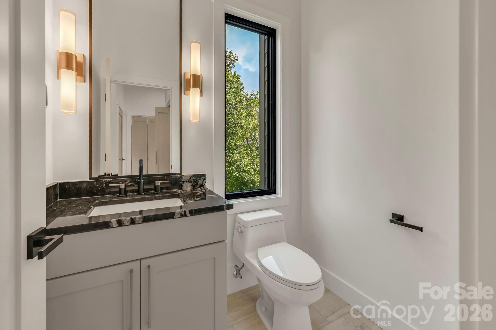 227 Pisgah Ridge Trail — Mills River