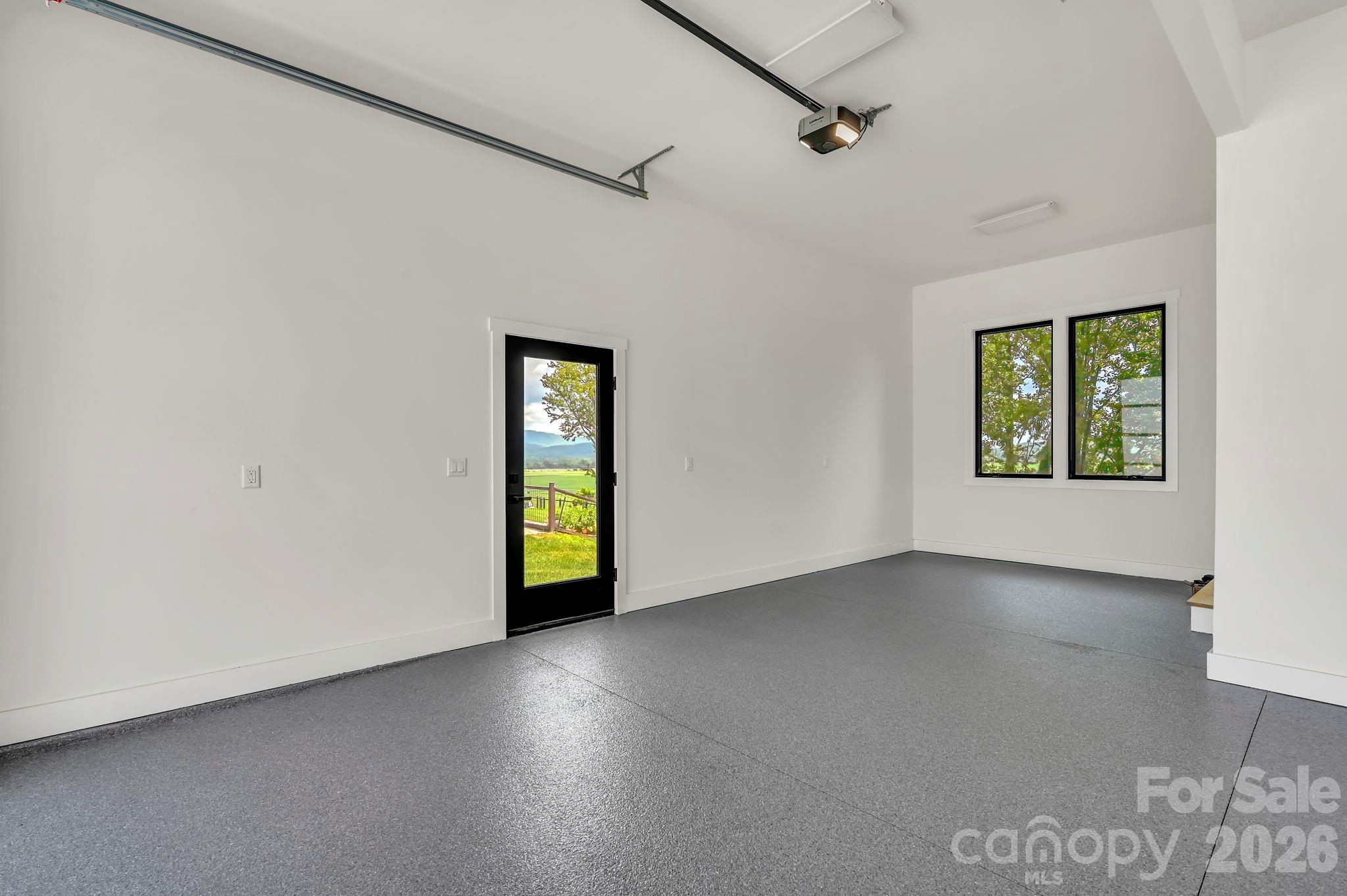227 Pisgah Ridge Trail — Mills River