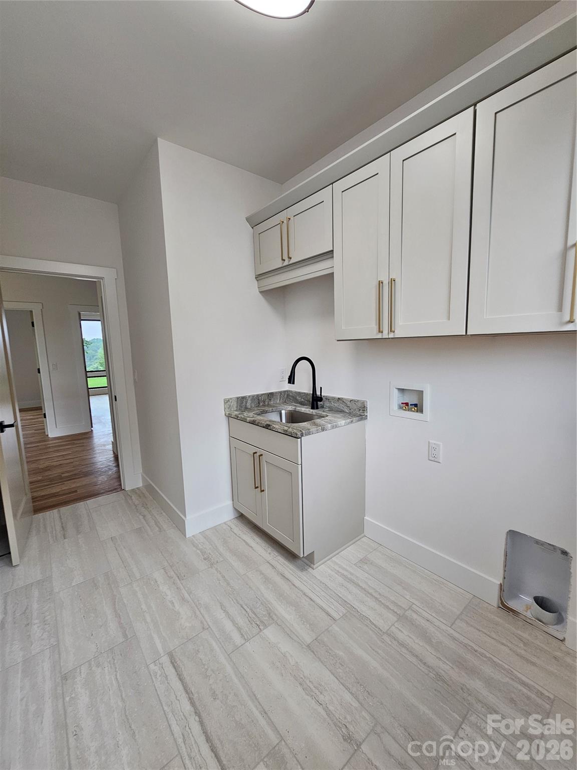 227 Pisgah Ridge Trail — Mills River