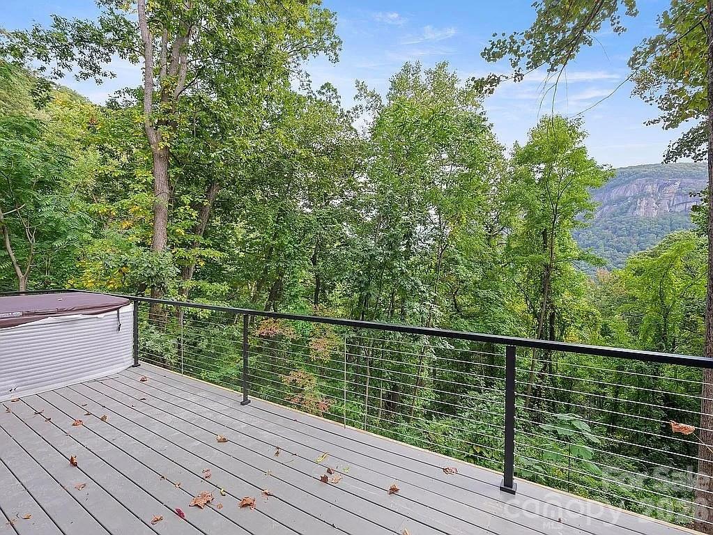 384 Cascada Vista Drive — Chimney Rock