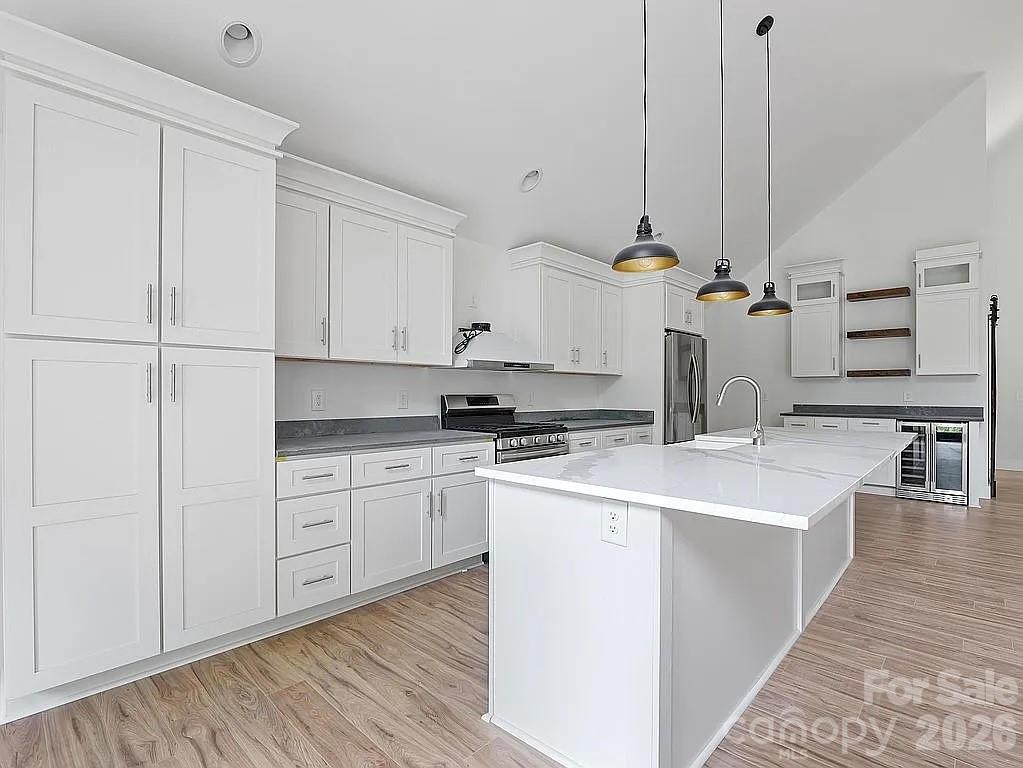 384 Cascada Vista Drive — Chimney Rock
