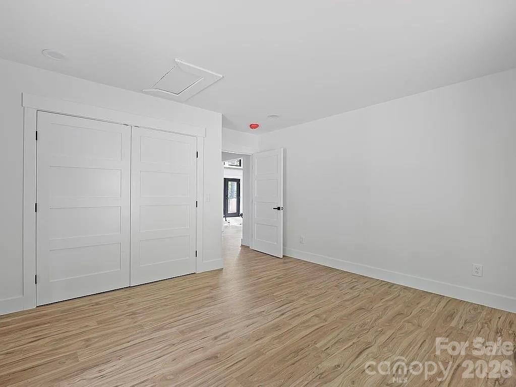 384 Cascada Vista Drive — Chimney Rock