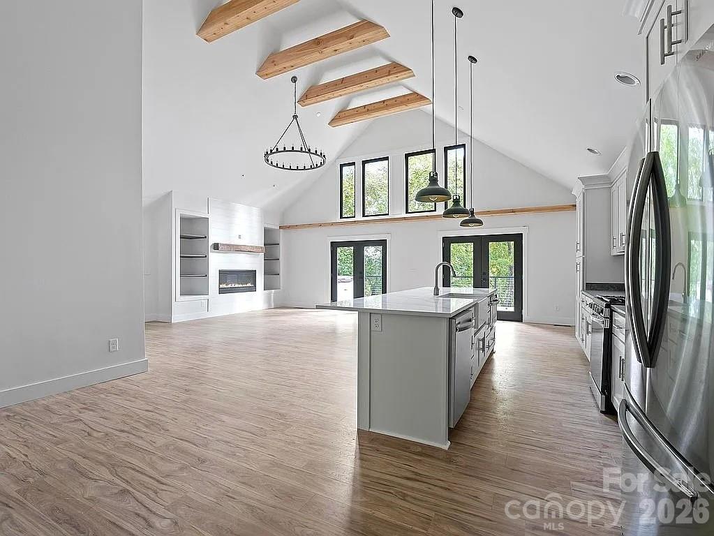 384 Cascada Vista Drive — Chimney Rock