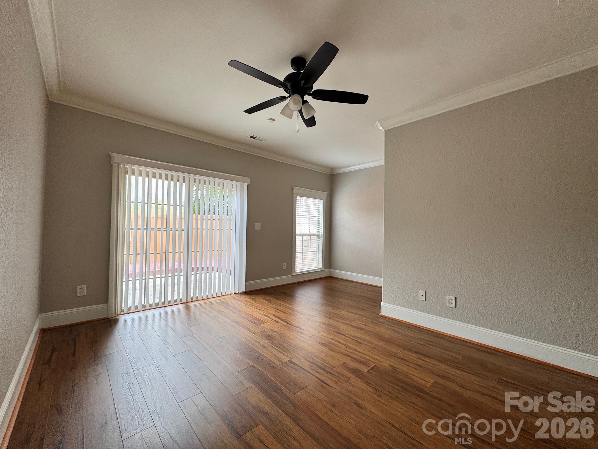 1005 Stuarts Landing Drive — Cramerton
