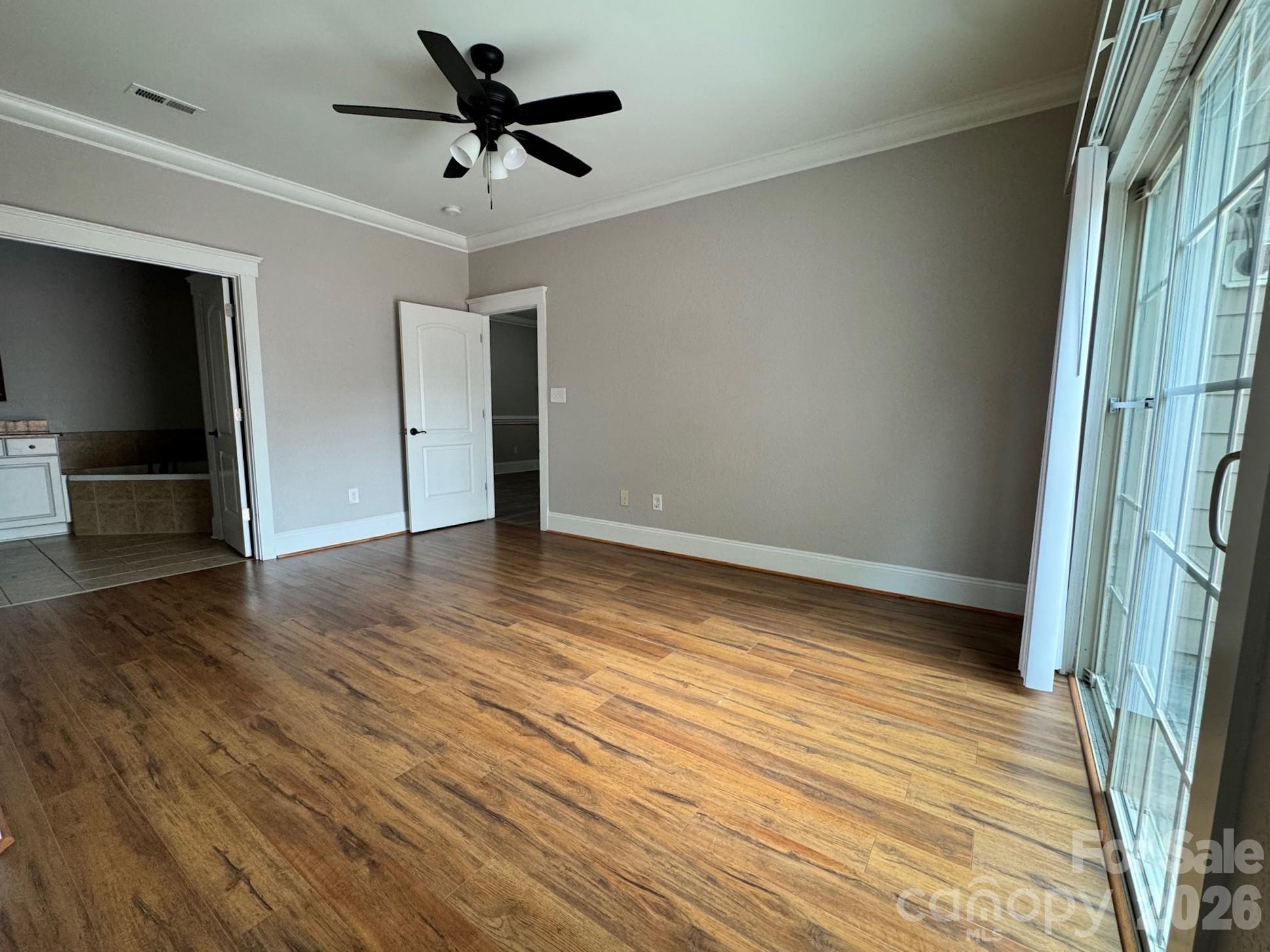 1005 Stuarts Landing Drive — Cramerton