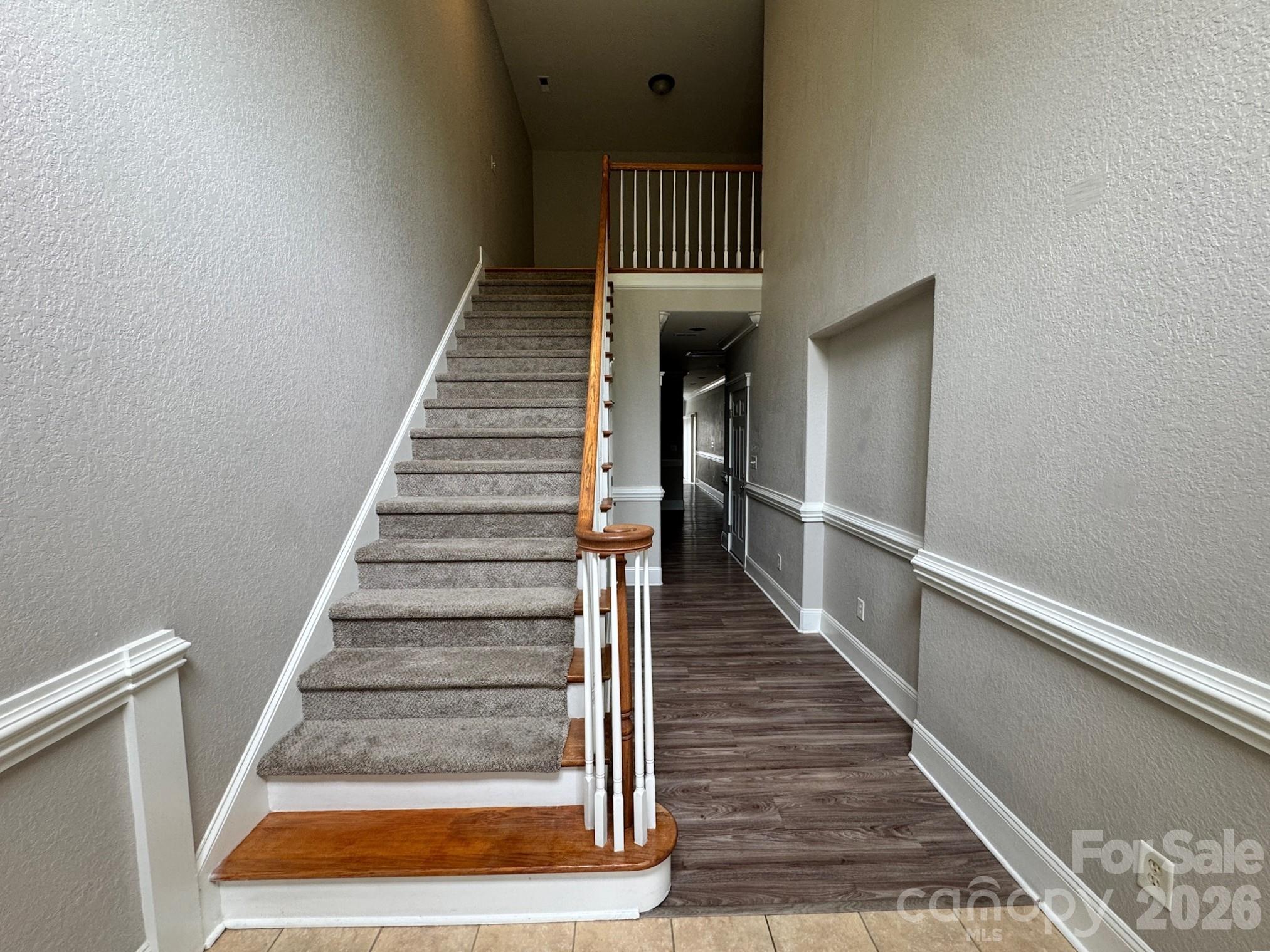 1005 Stuarts Landing Drive — Cramerton