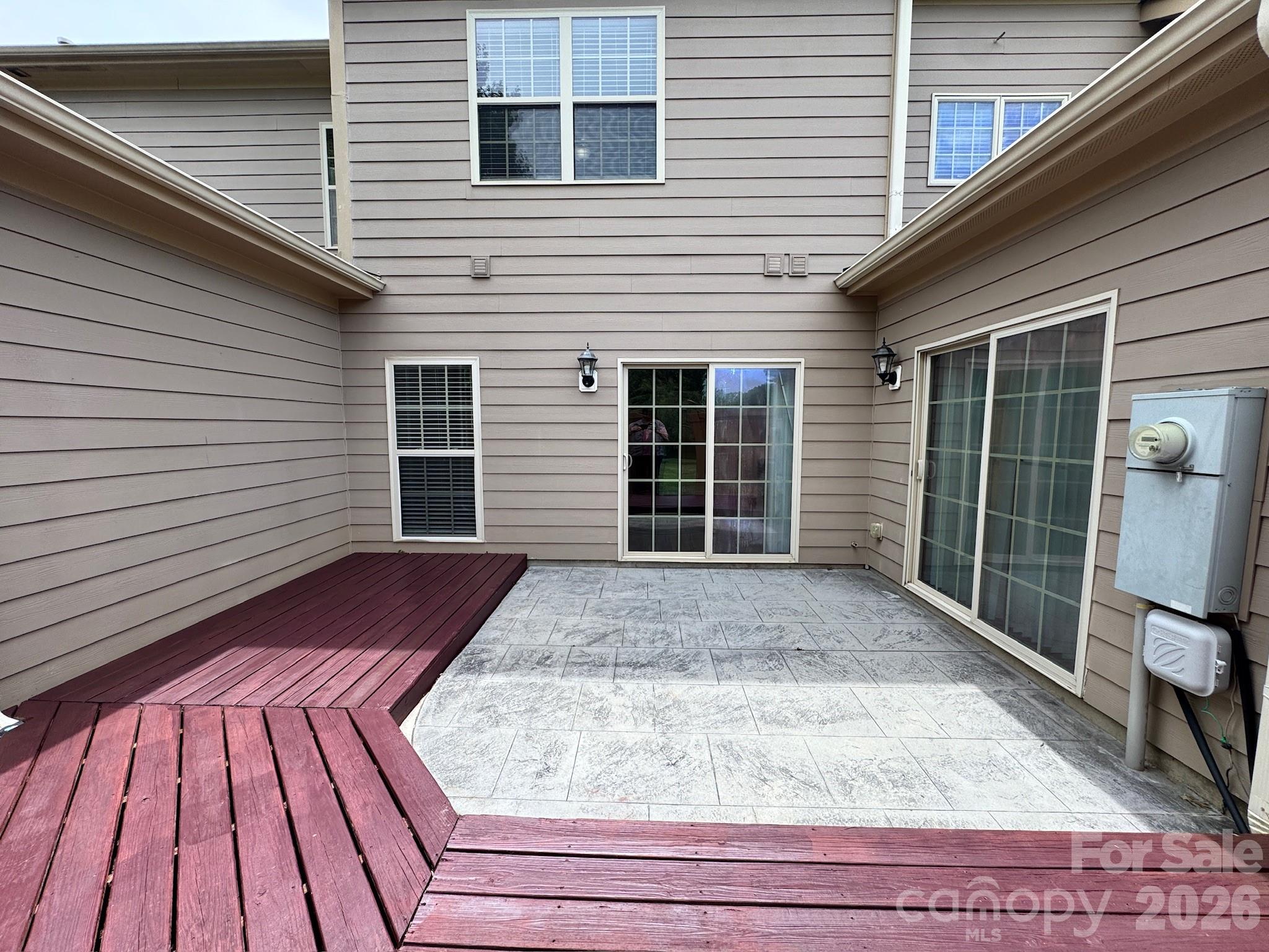 1005 Stuarts Landing Drive — Cramerton