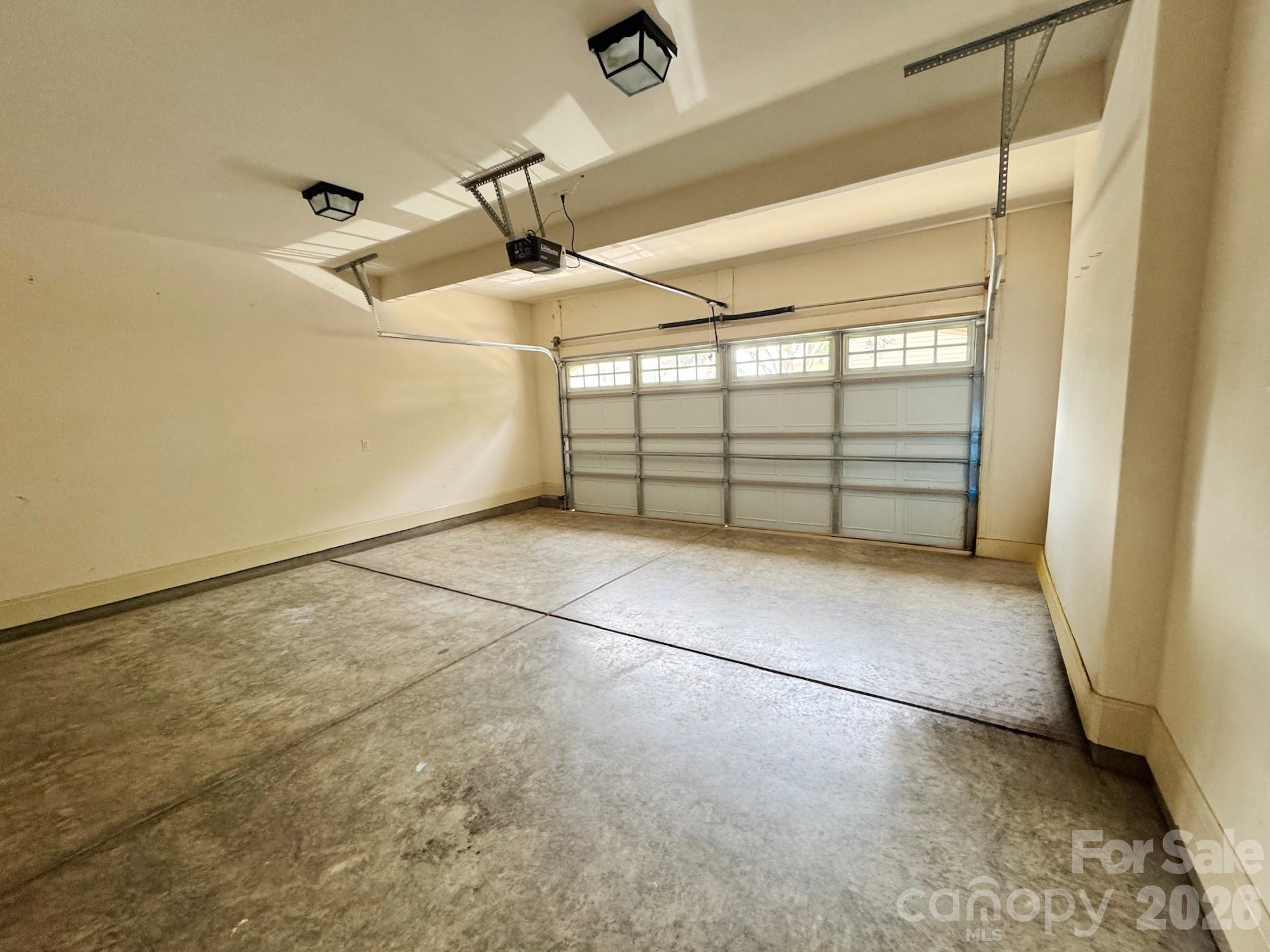 1005 Stuarts Landing Drive — Cramerton