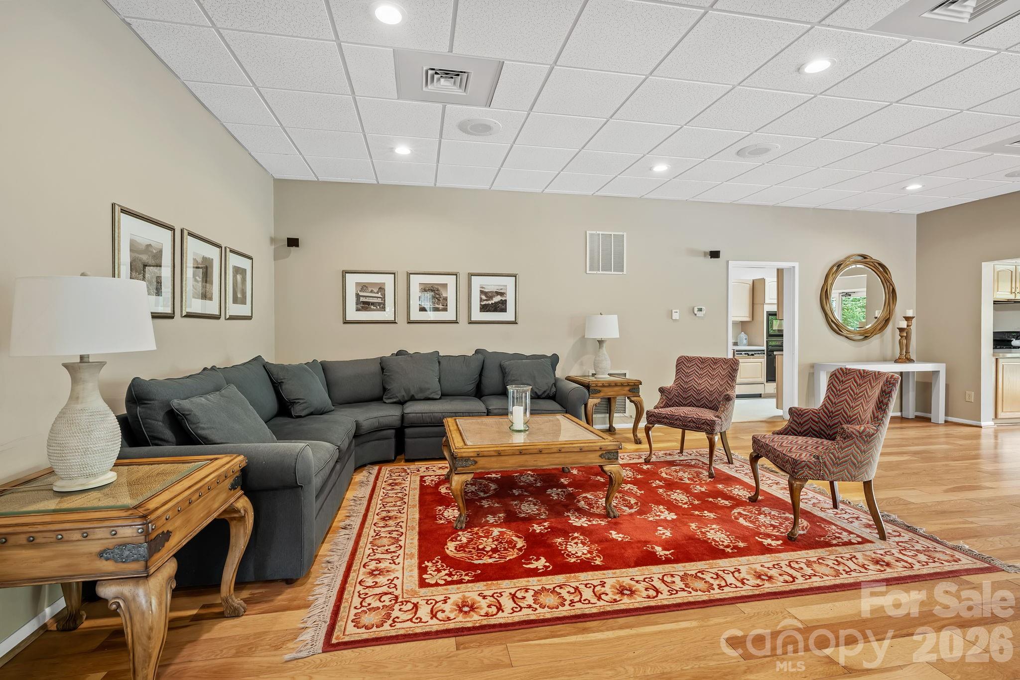 52 Clubside Drive — Asheville