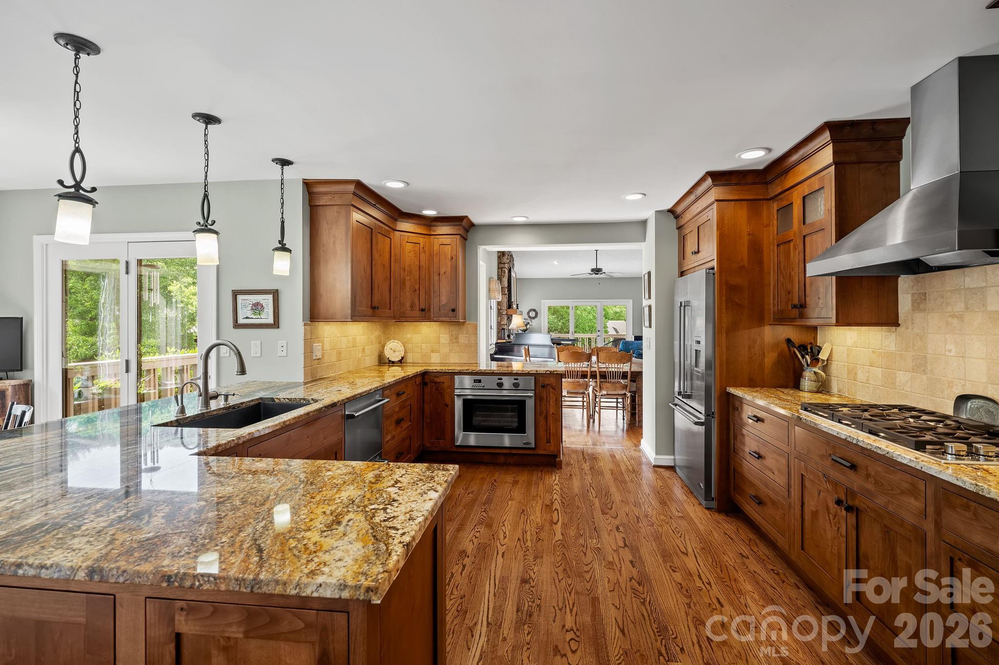 52 Clubside Drive — Asheville