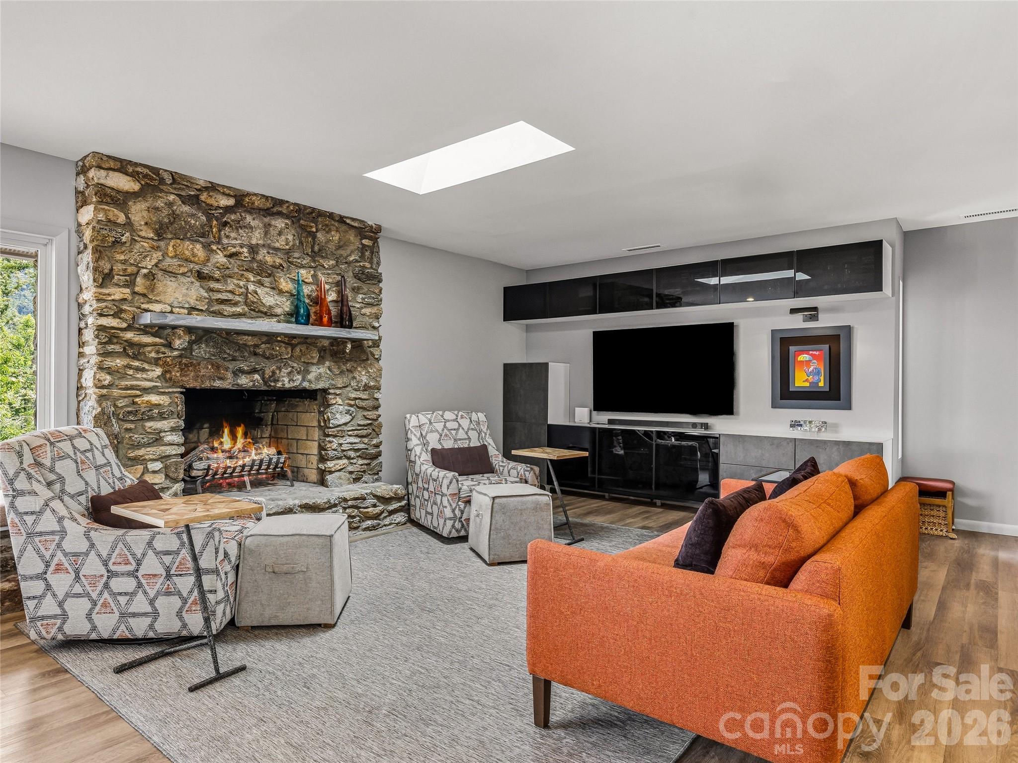 4 Kent Place — Asheville
