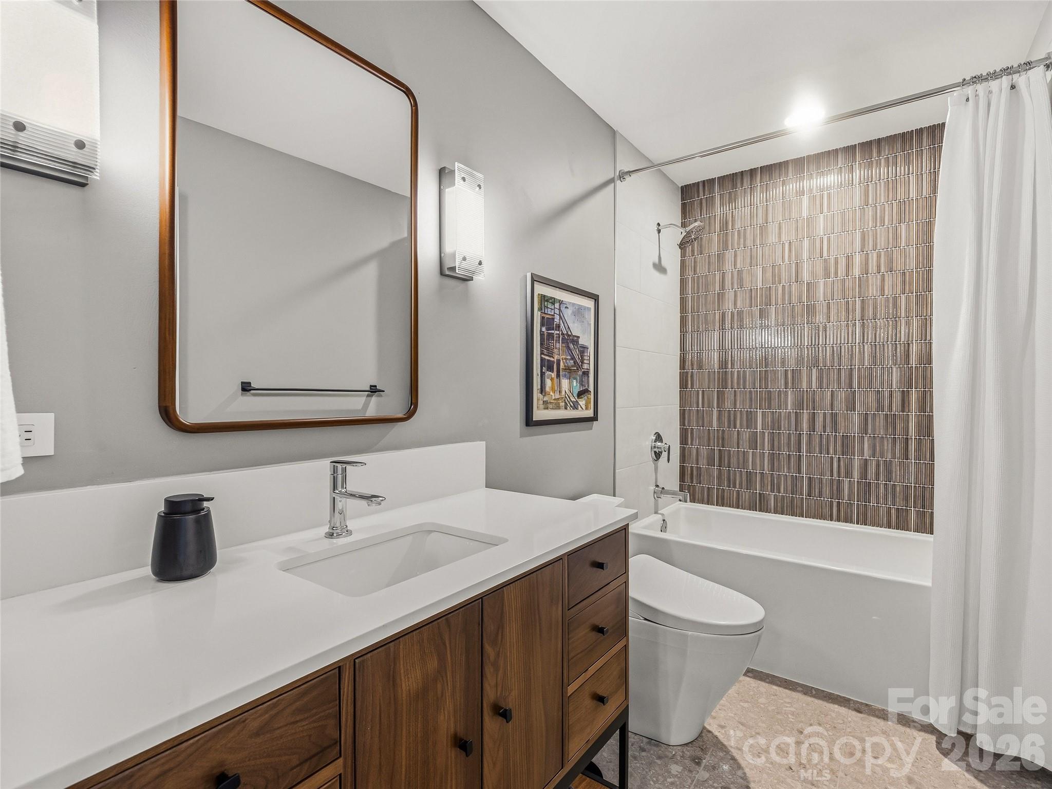 4 Kent Place — Asheville