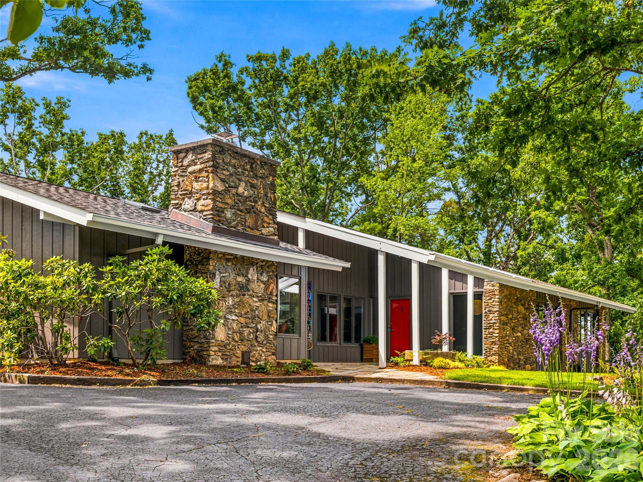 4 Kent Place — Asheville