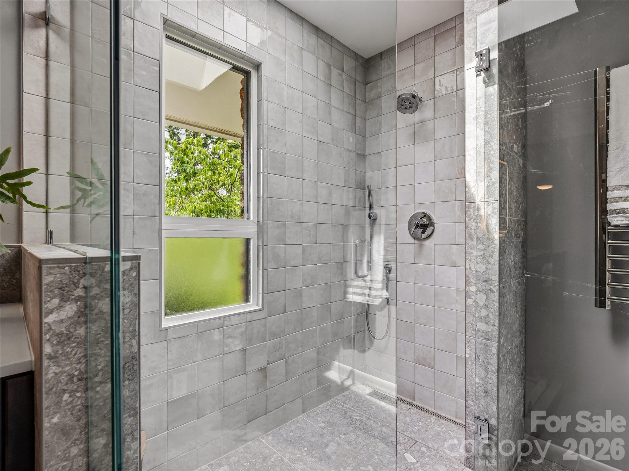 4 Kent Place — Asheville