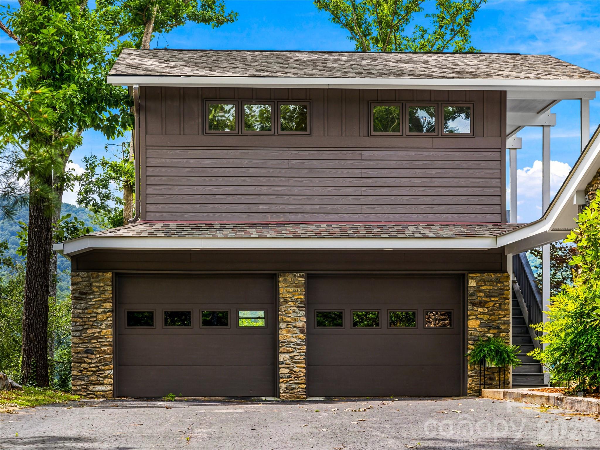 4 Kent Place — Asheville