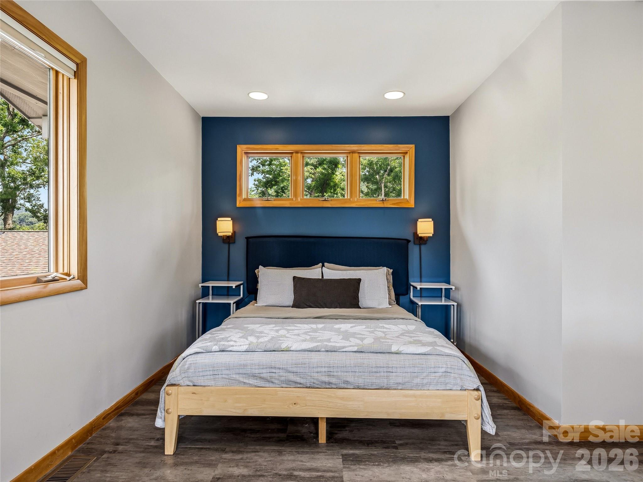 4 Kent Place — Asheville
