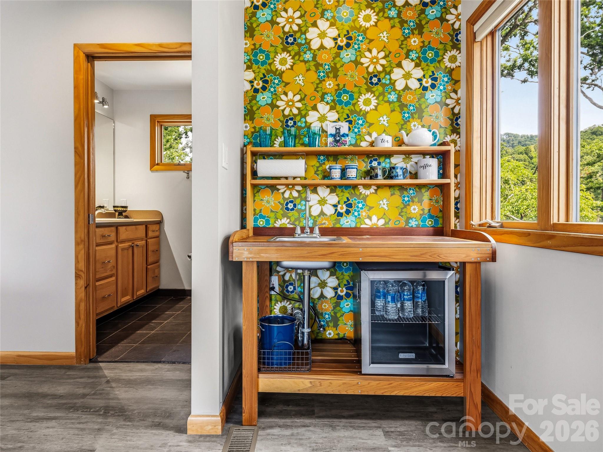 4 Kent Place — Asheville