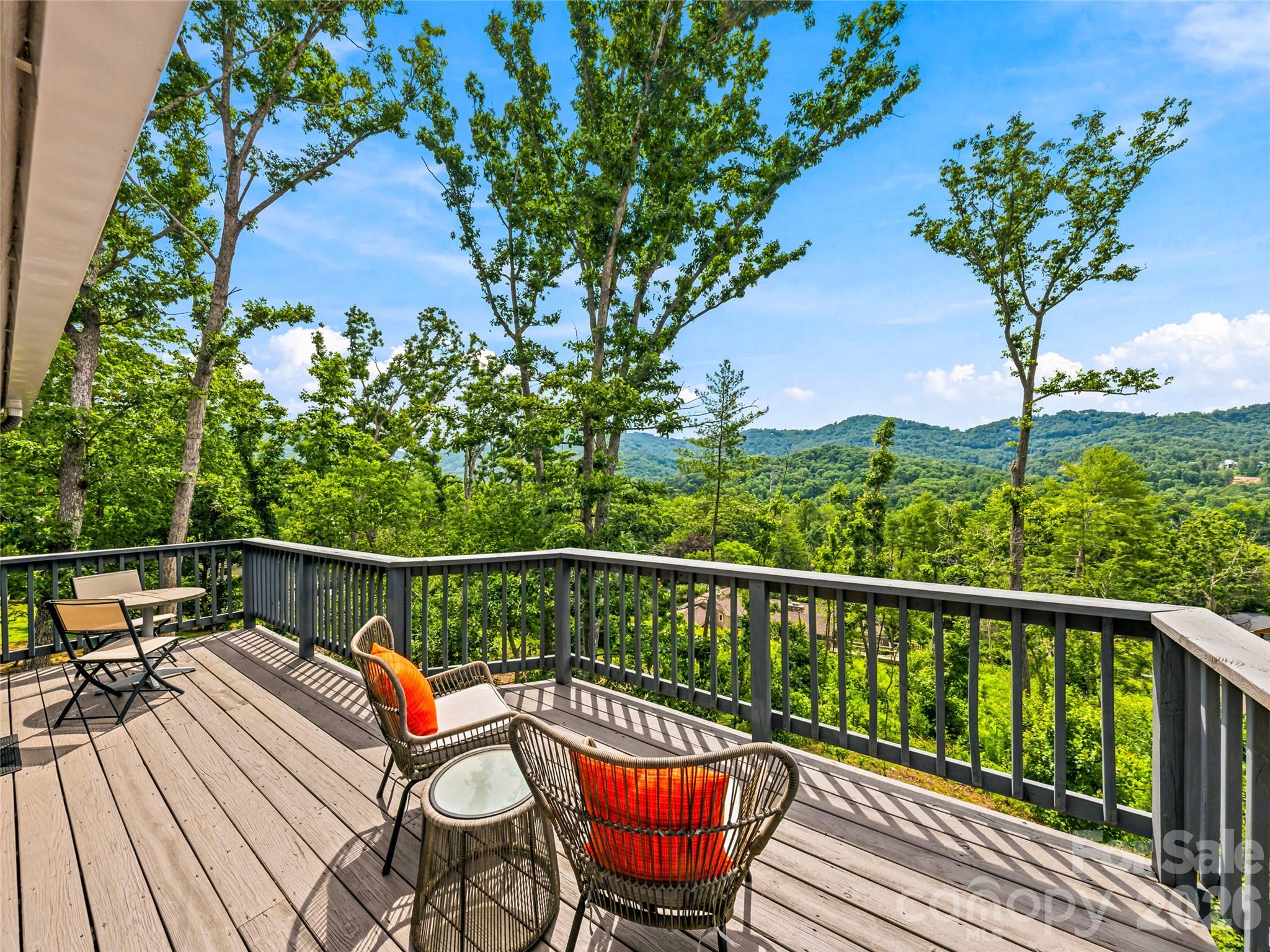 4 Kent Place — Asheville