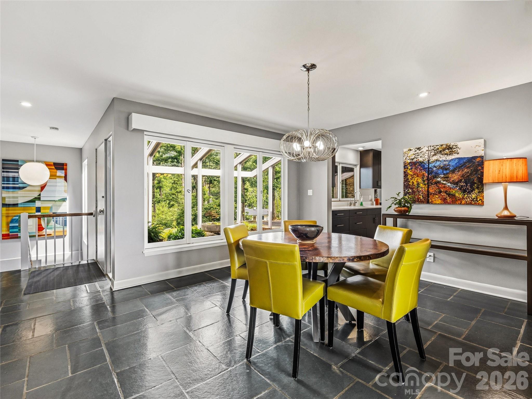 4 Kent Place — Asheville