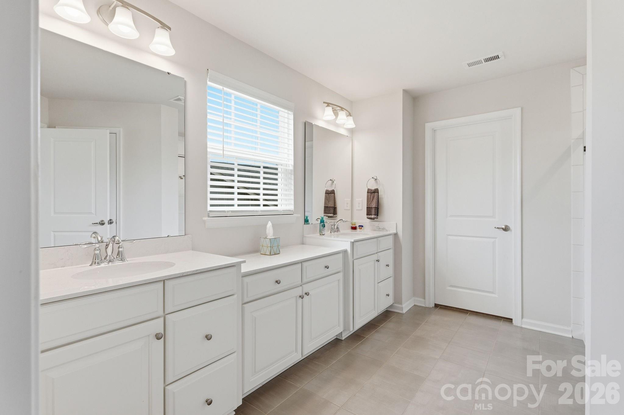 1848 Scarbrough Circle SW — Concord