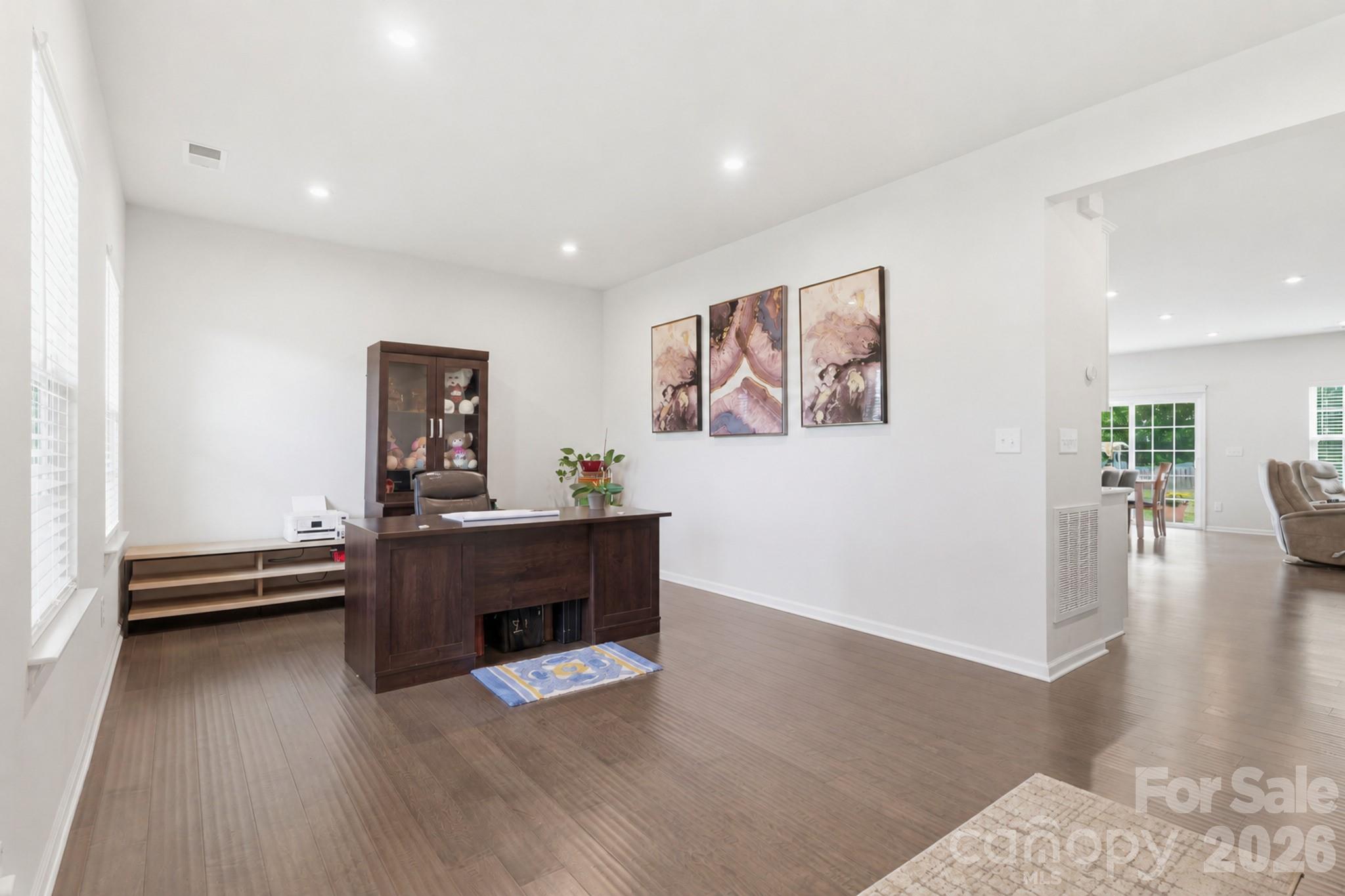 1848 Scarbrough Circle SW — Concord