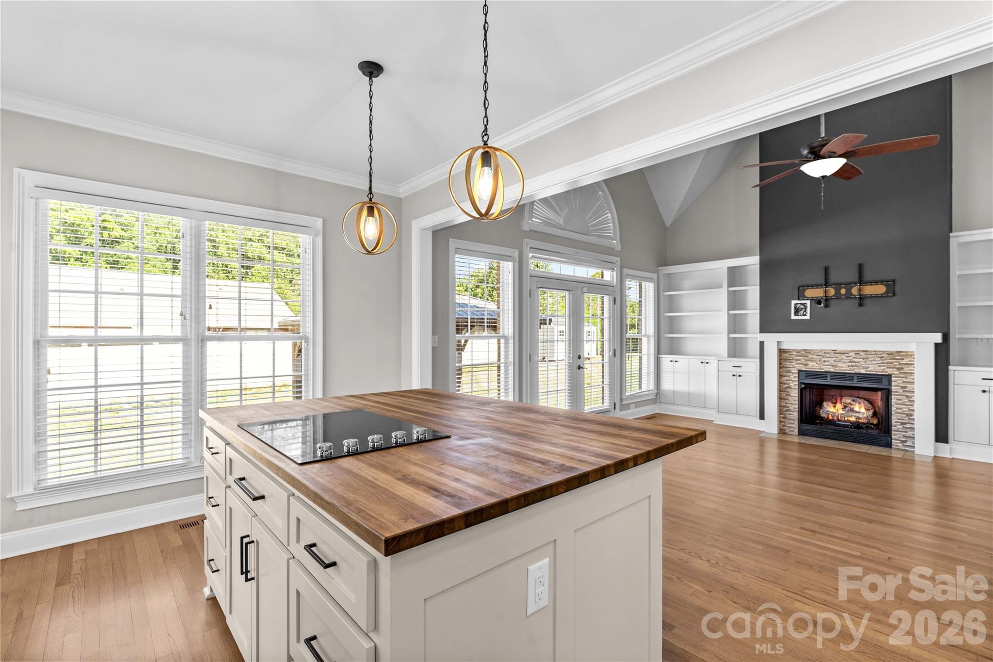 185 Upper Oak Drive — Statesville