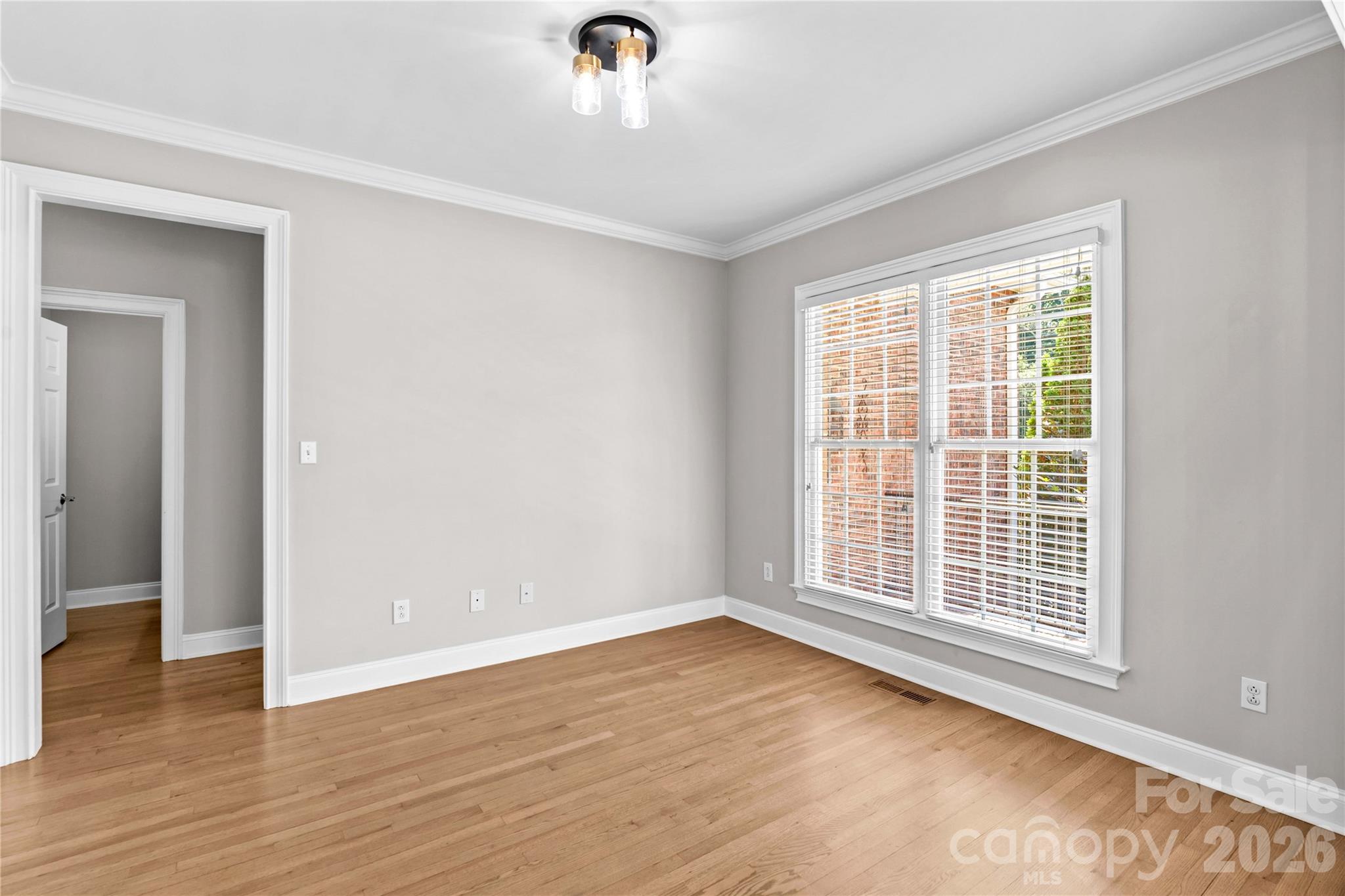 185 Upper Oak Drive — Statesville