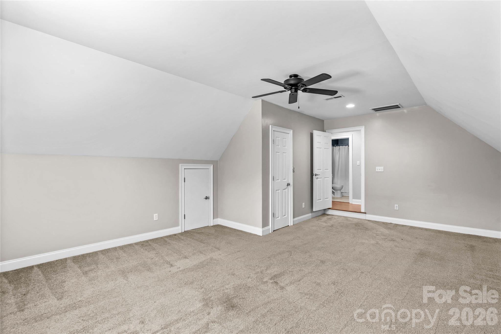 185 Upper Oak Drive — Statesville