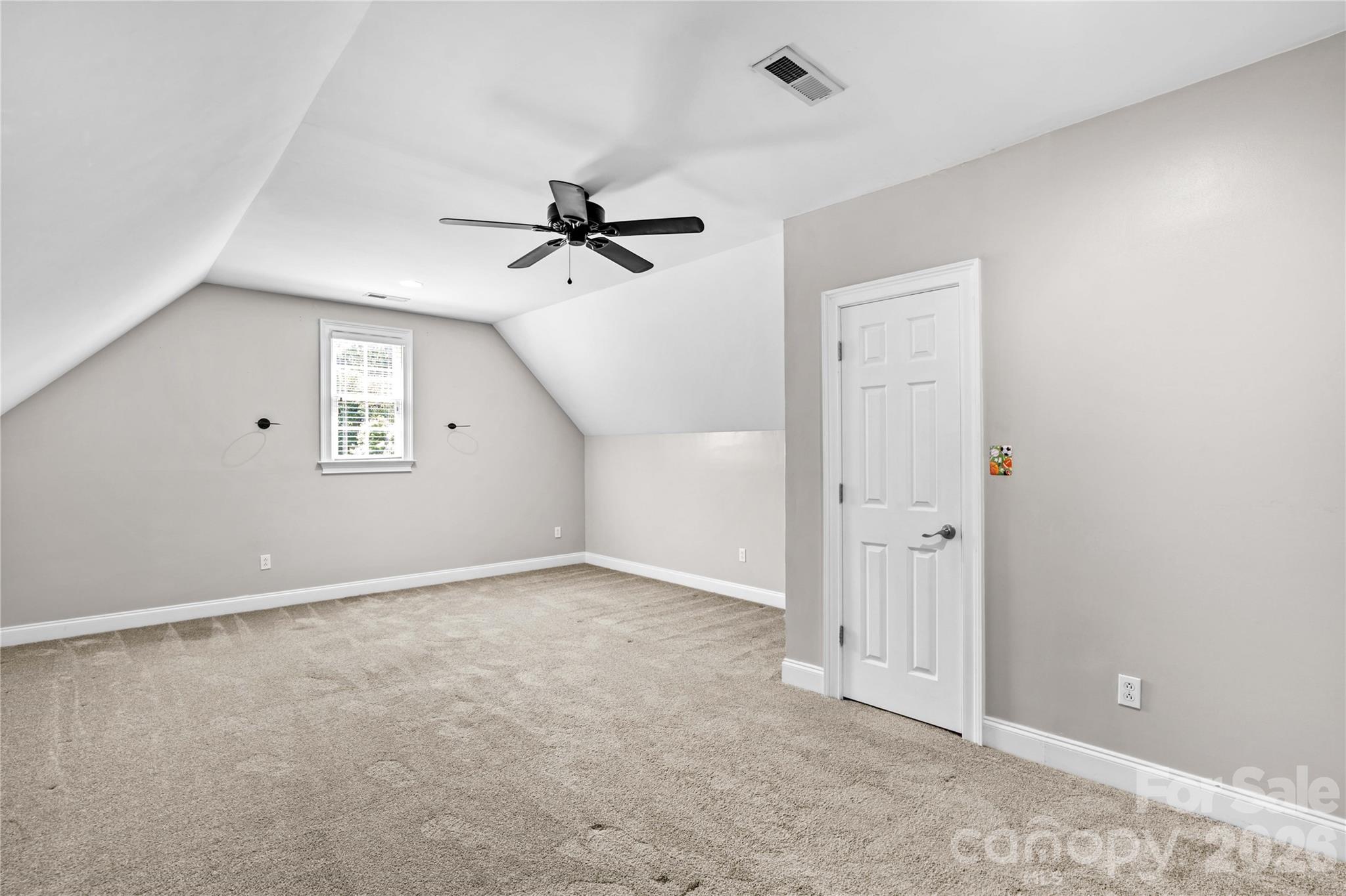 185 Upper Oak Drive — Statesville