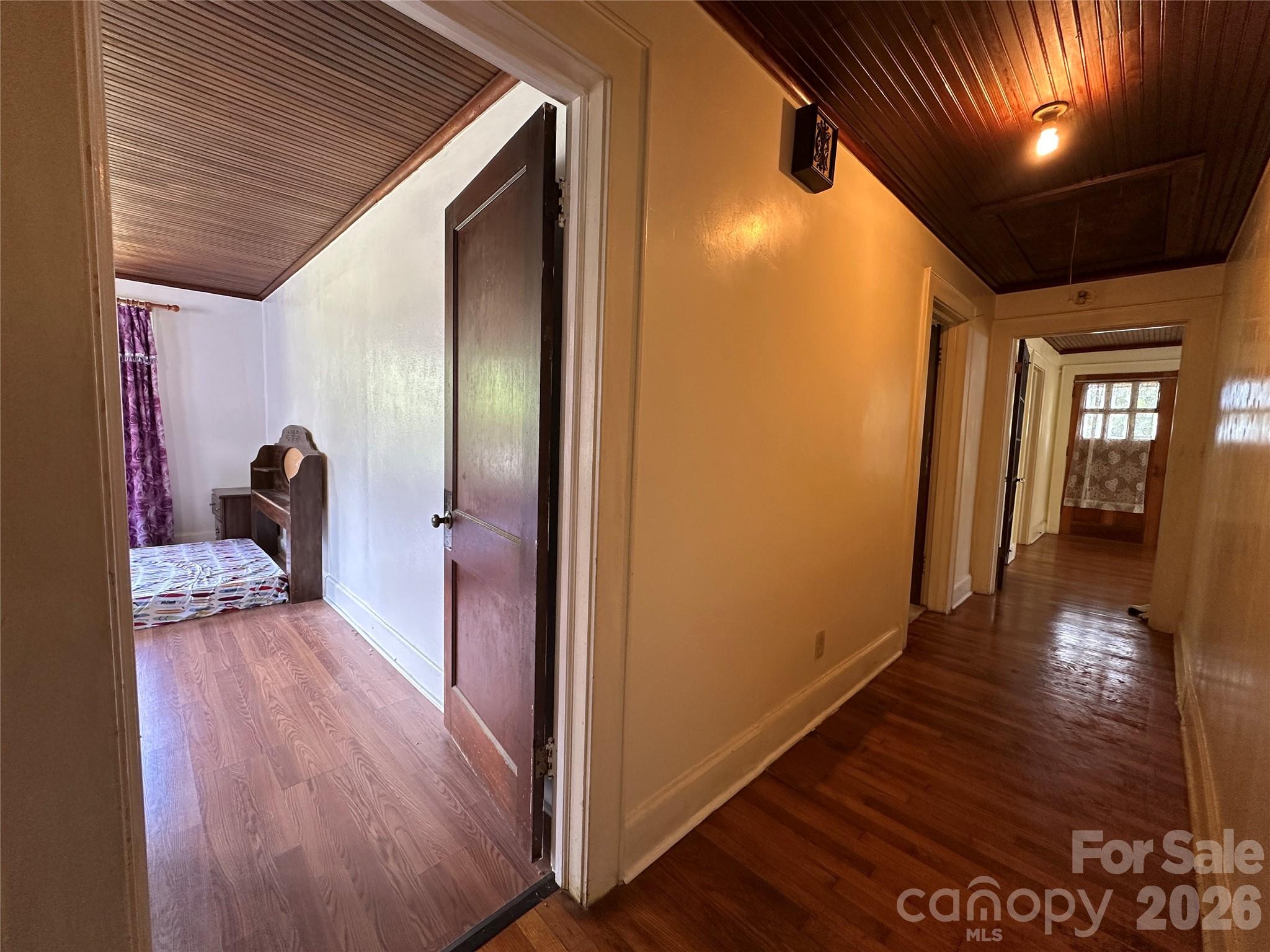502 Connelly Springs Road SW — Lenoir