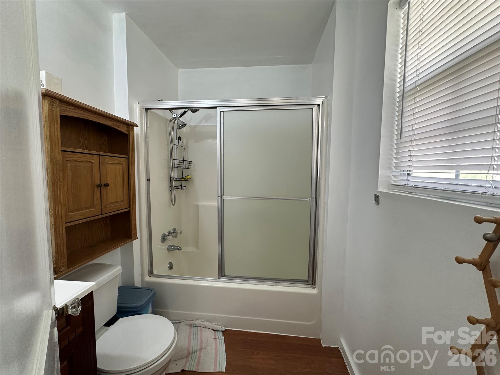 502 Connelly Springs Road SW — Lenoir