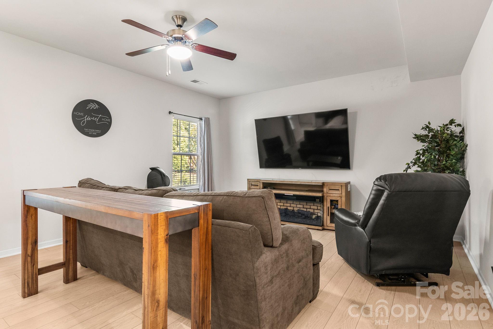 3536 Canyon Live Oak Court — Gastonia