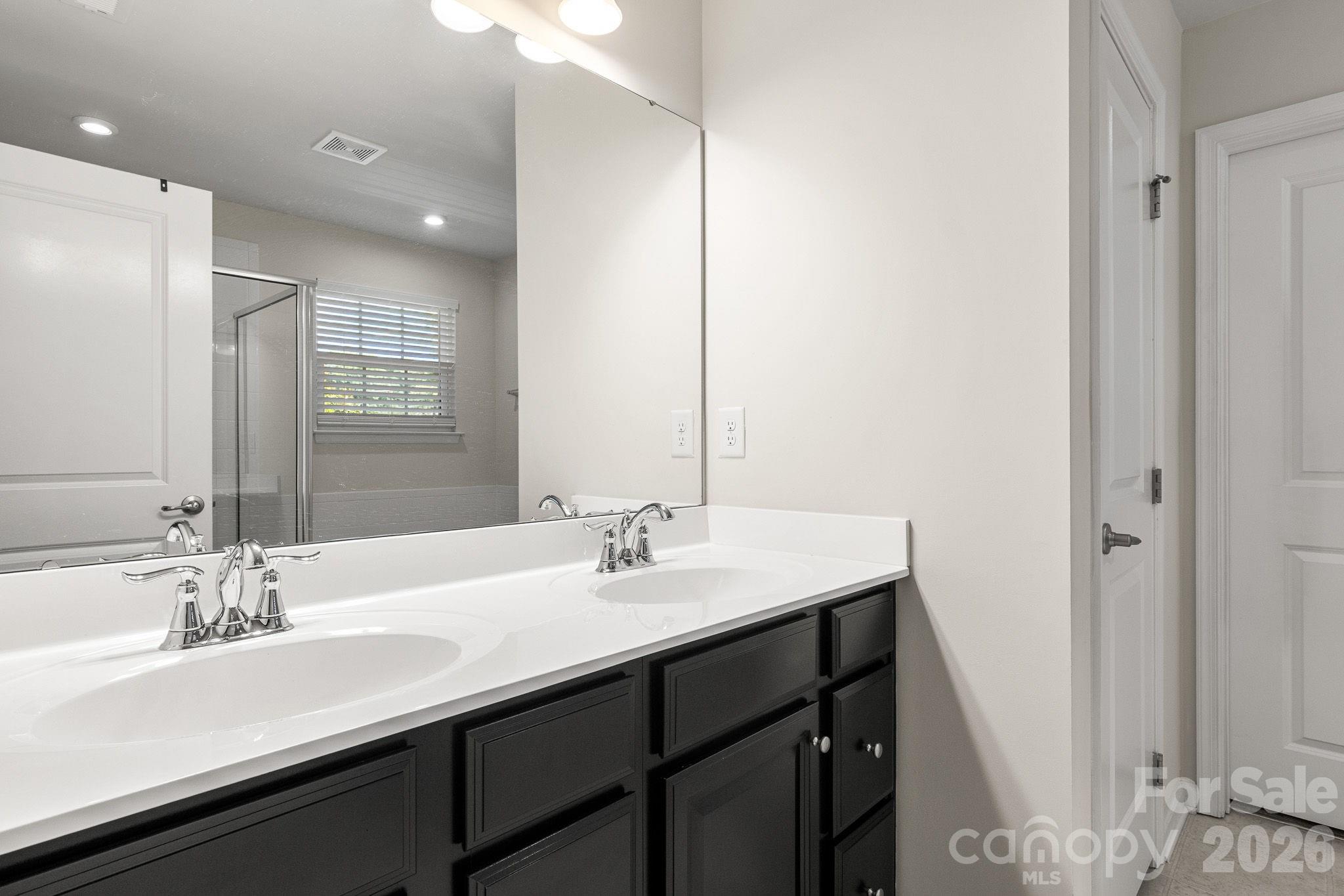 3536 Canyon Live Oak Court — Gastonia