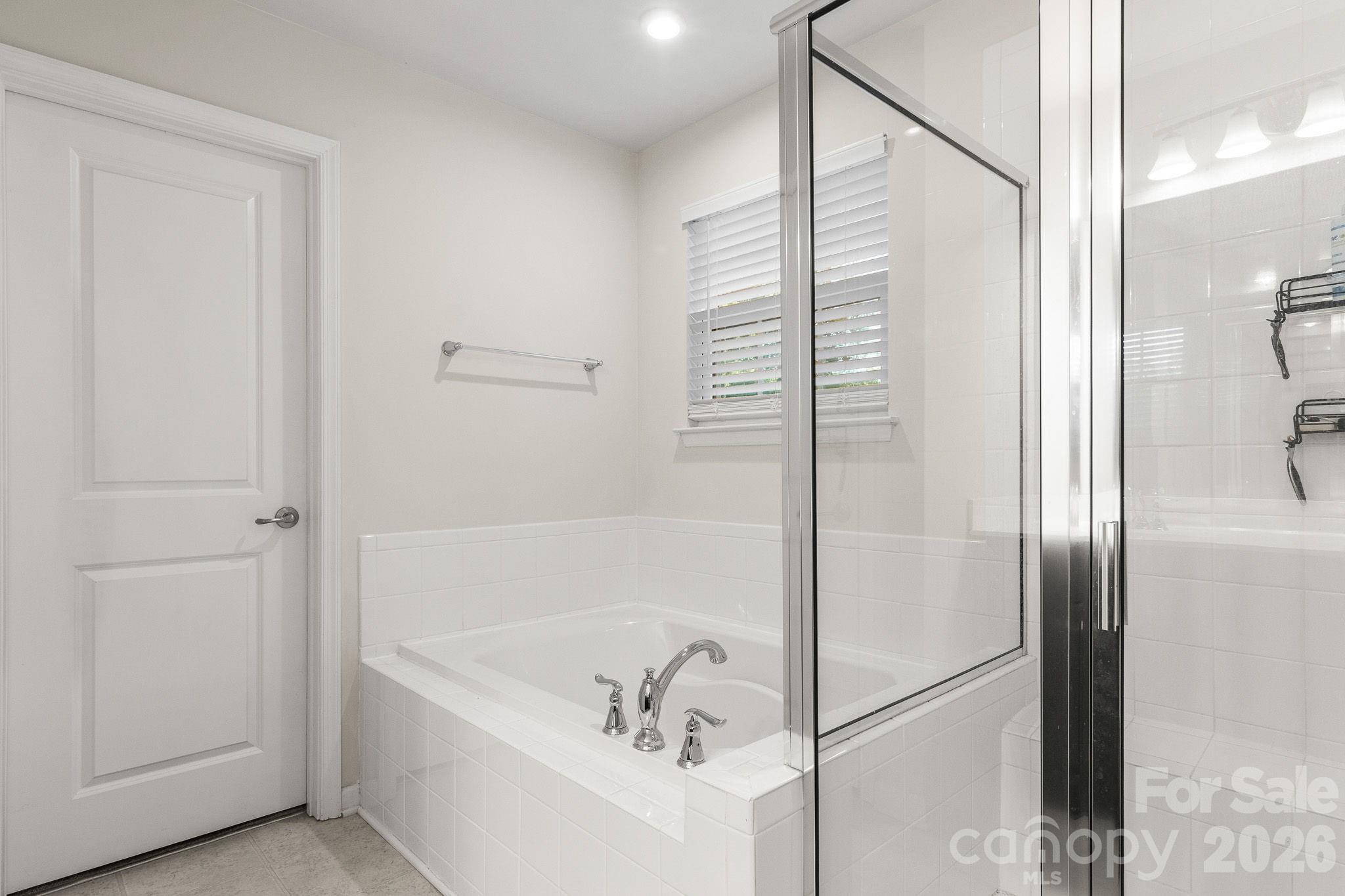 3536 Canyon Live Oak Court — Gastonia
