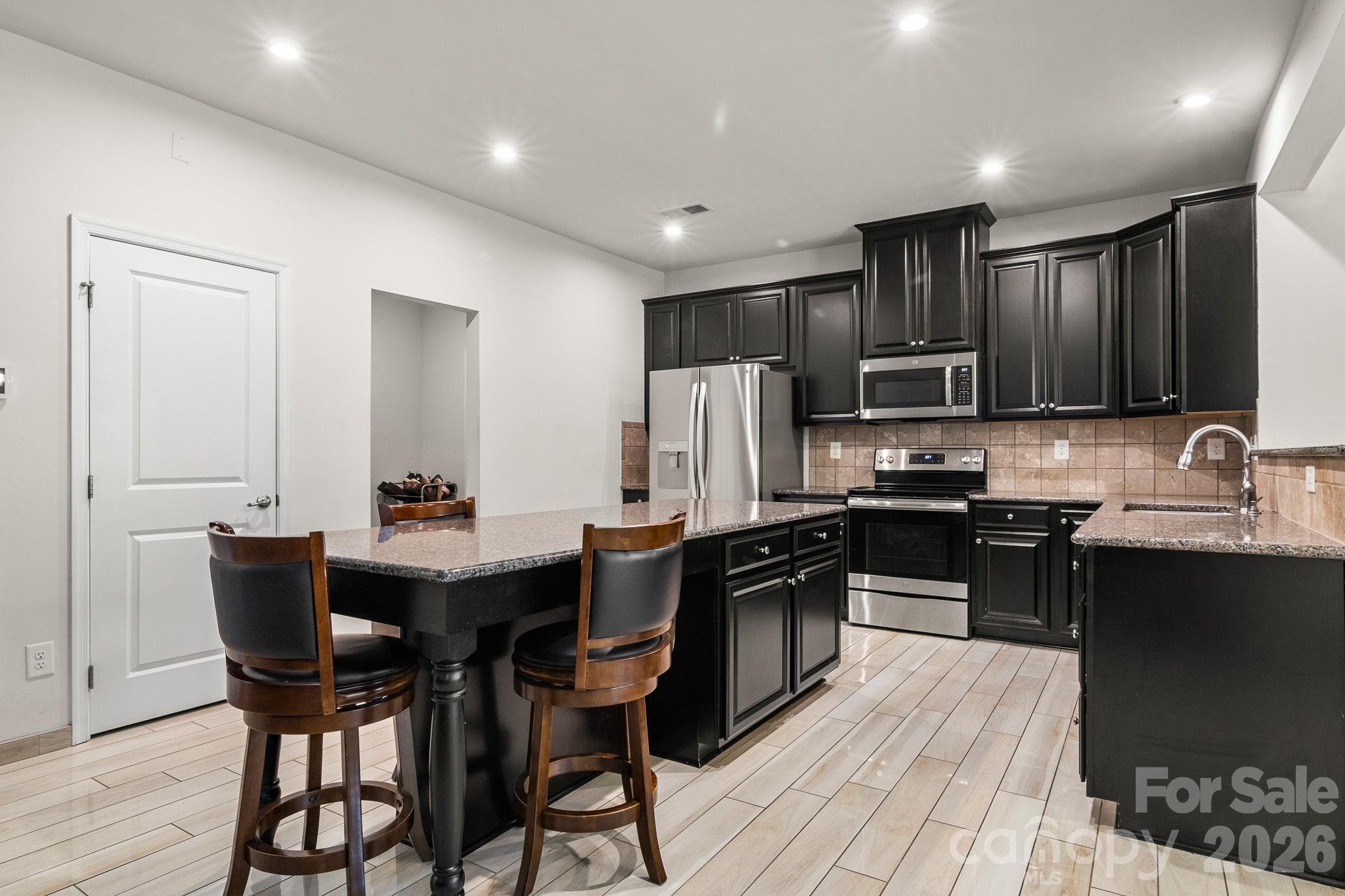 3536 Canyon Live Oak Court — Gastonia